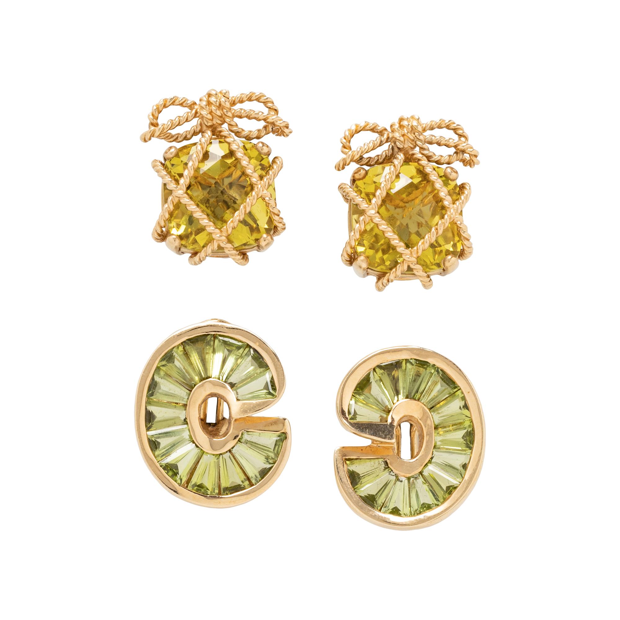 COLLECTION OF GREEN GEMSTONE AND YELLOW GOLD CLIP EARRINGS