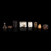 A group of eight assorted Japanese lacquer boxes and vases 日本漆器八件 19th to 20th century ???????