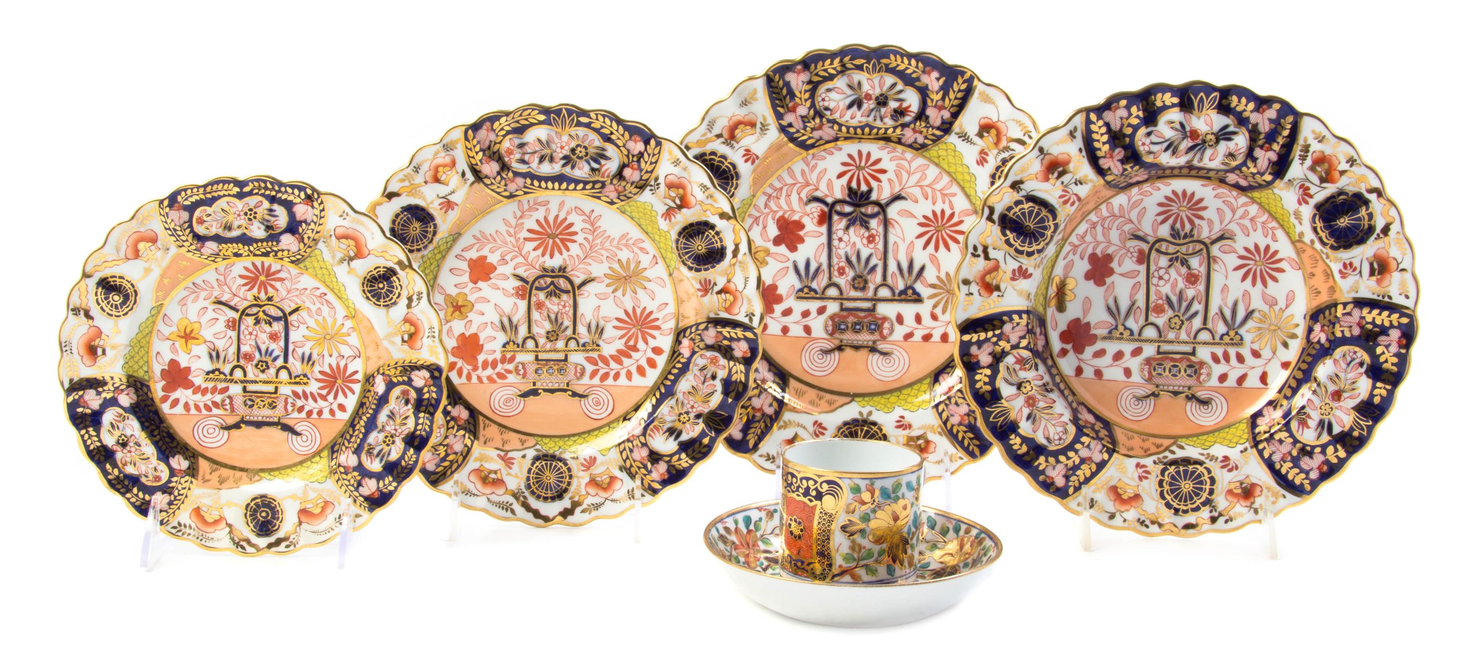 A Copeland Spode Porcelain Partial Dinner Service, SECOND HALF 19TH CENTURY, Diameter of dinner plates 9 7/8 inches. — SECOND HALF 19TH CENTURY,