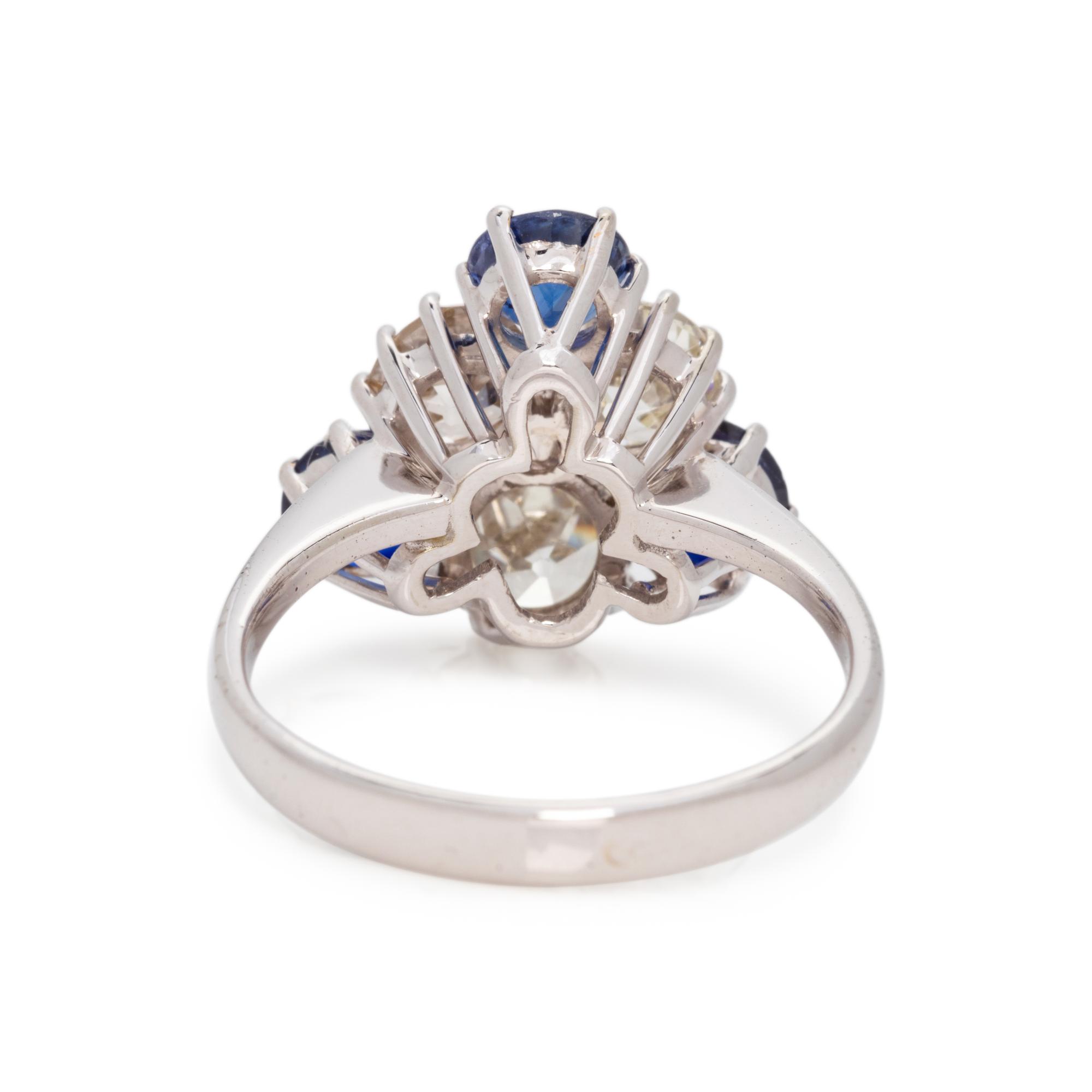 DIAMOND AND SAPPHIRE RING