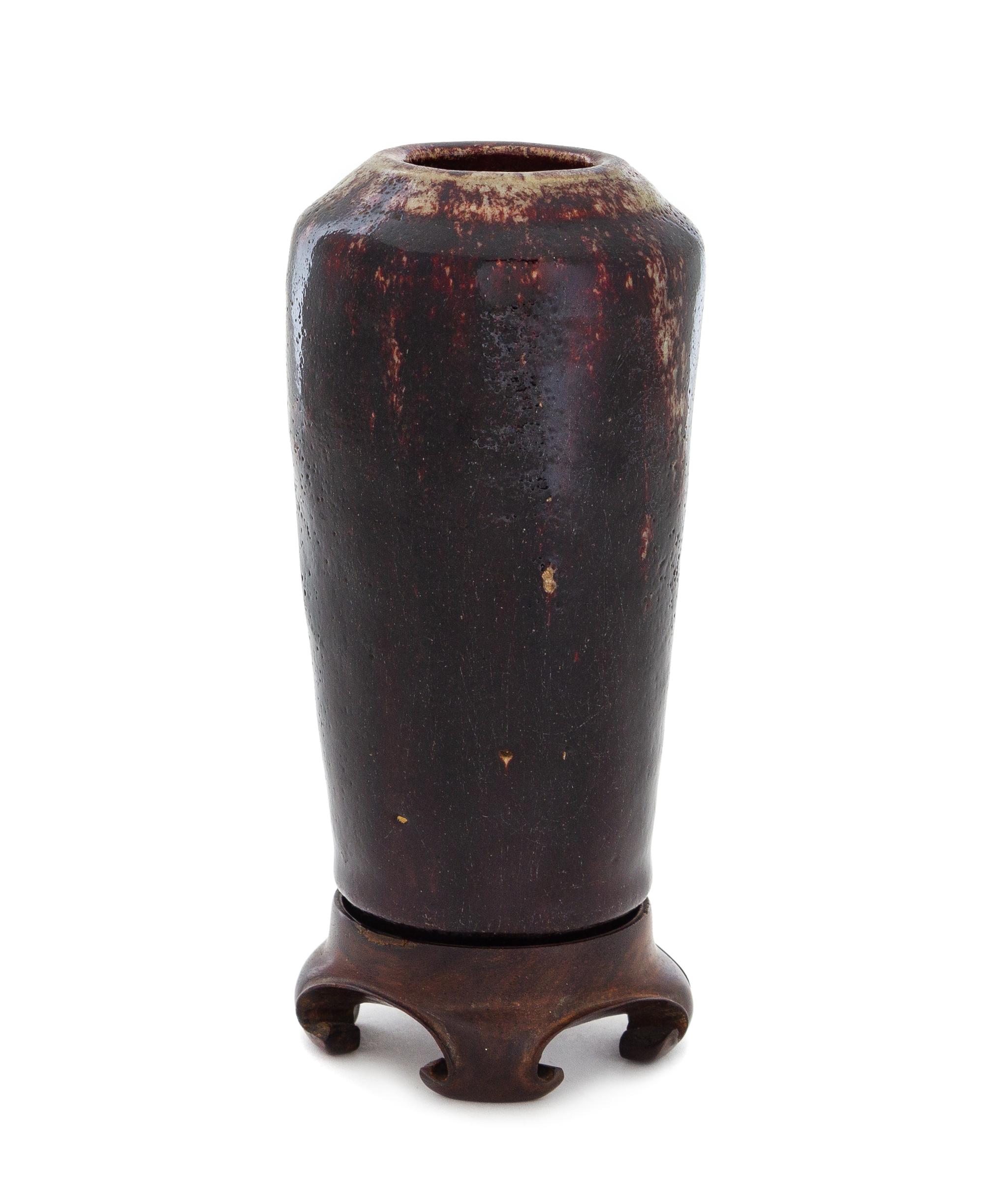 A Shiwan Flambe Stoneware Vase Height 6 1/4 inches. — 19TH CENTURY
