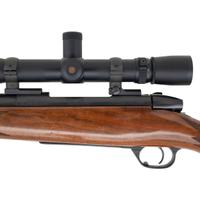 *Weatherby Mark V Deluxe in .300 Wby. Mag. with Heavy Barrel and Leupold Scope