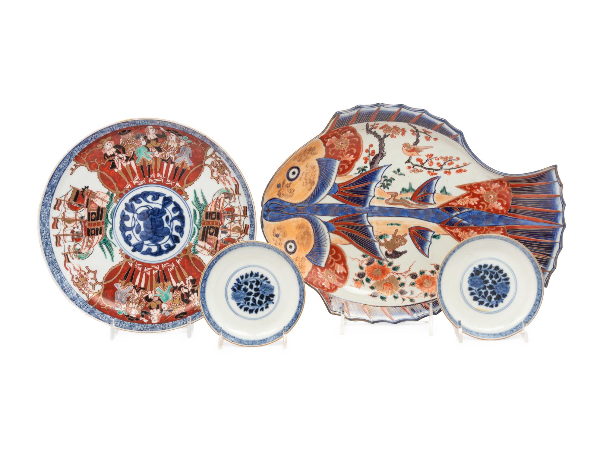 Four Japanese Imari Porcelain Articles