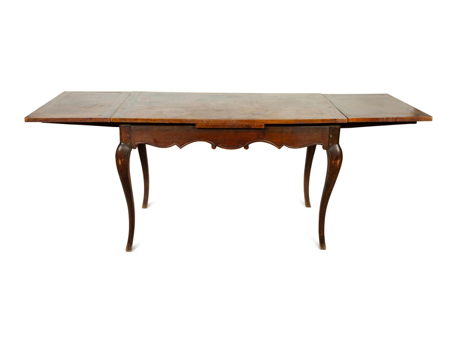 A French Walnut Draw-Leaf Dining Table