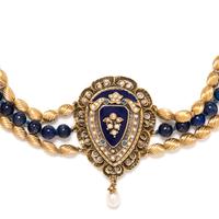 YELLOW GOLD, LAPIS LAZULI AND PEARL NECKLACE