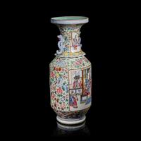 A Large Chinese Famille Rose Porcelain Vase, Late 19th Century — 清晚期 粉彩開光人物故事圖雙耳大賞瓶