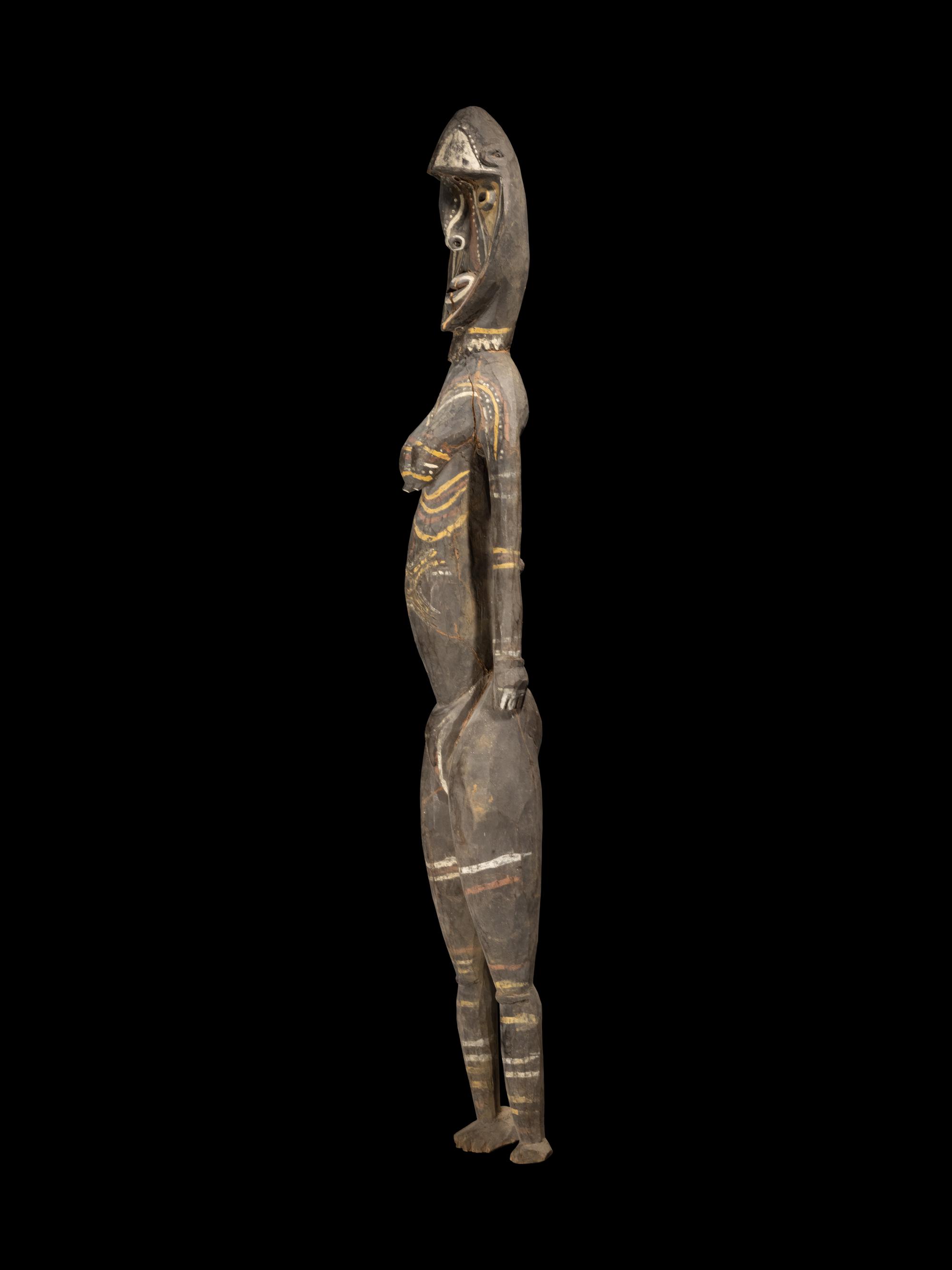 A Kwoma Wood Nowgi Figure