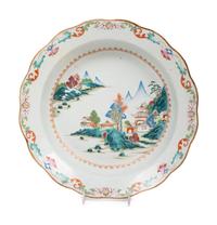 A Chinese Export Famille Rose Porcelain Charger