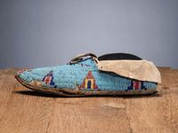 Single Cheyenne Beaded Hide Moccasin