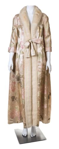 A Nina Ricci Silk Emperor's Cape with Fur Trim, No size.