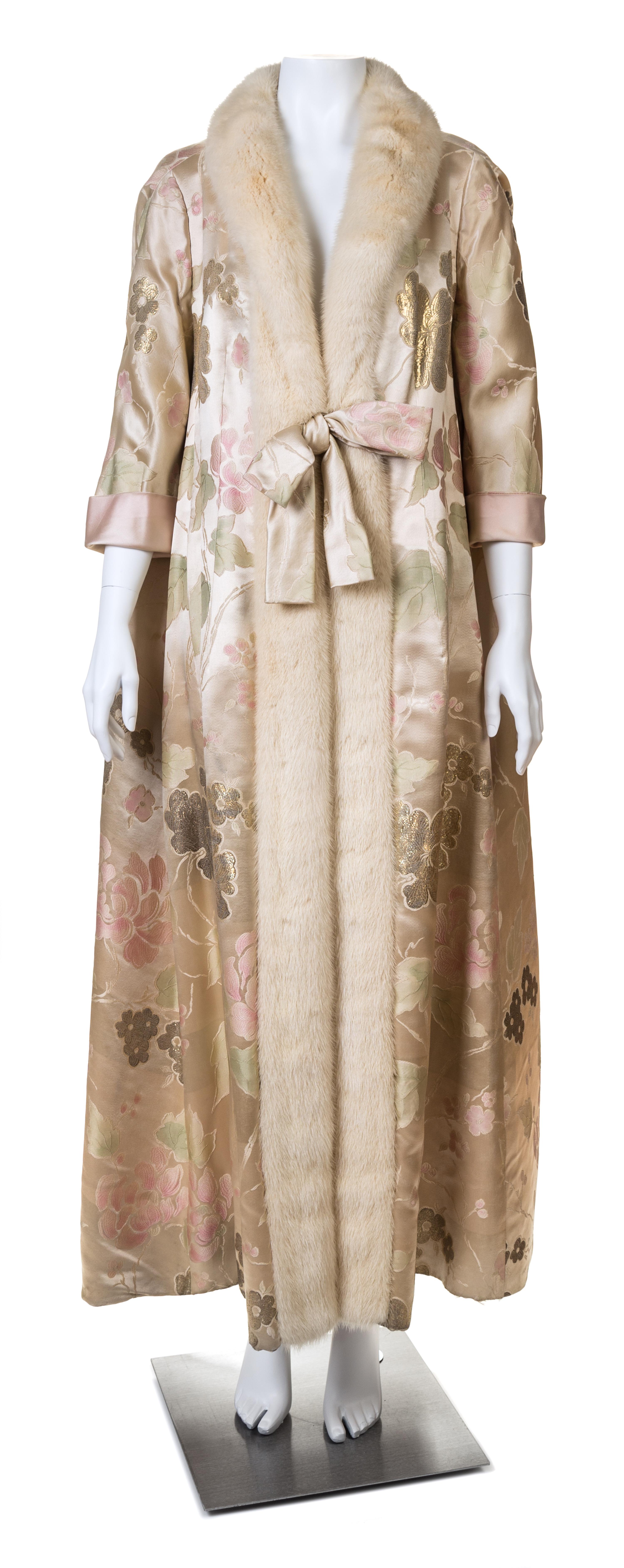 A Nina Ricci Silk Emperor's Cape with Fur Trim, No size.
