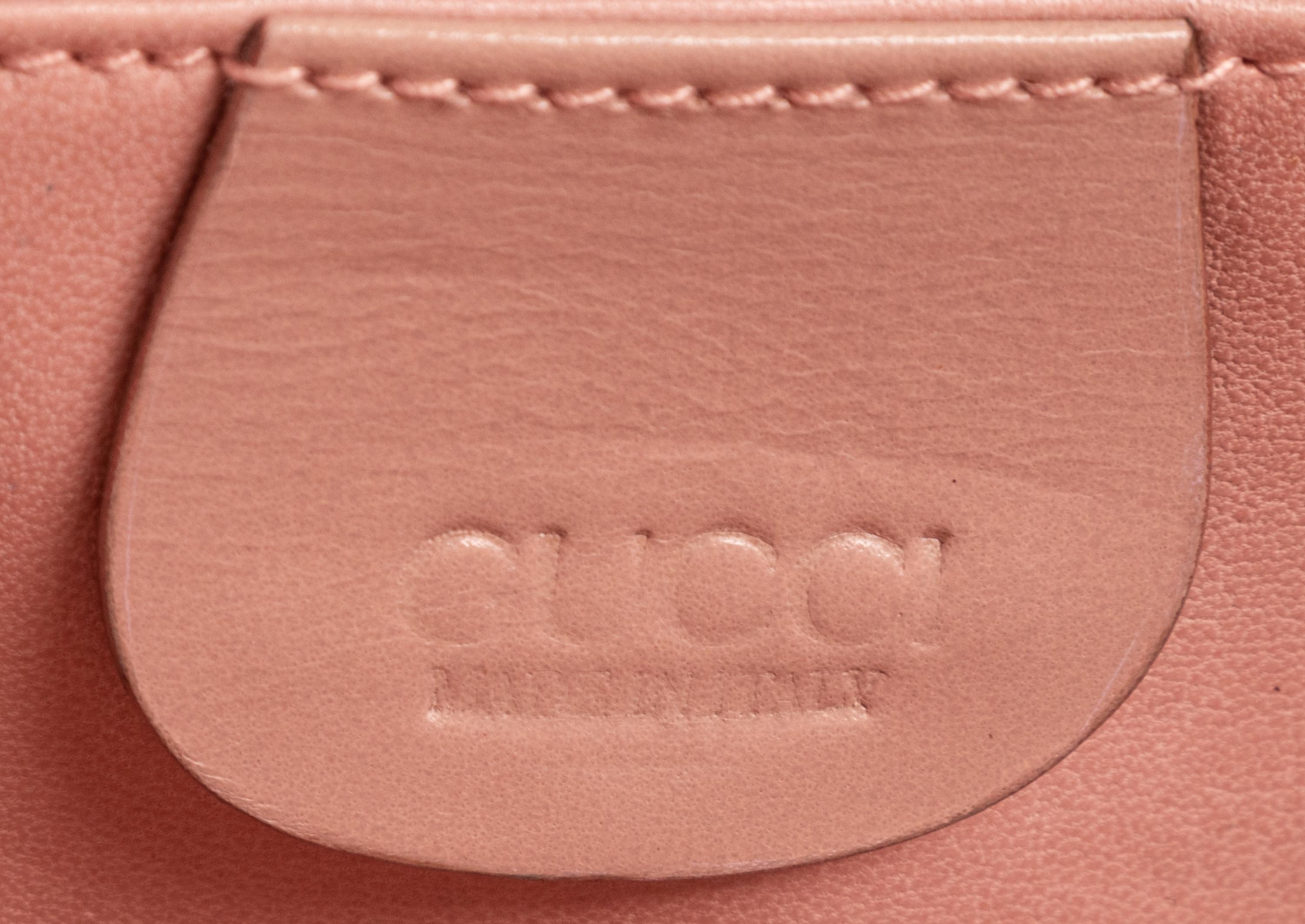 Gucci Pink Lizard Front Lock Handbag