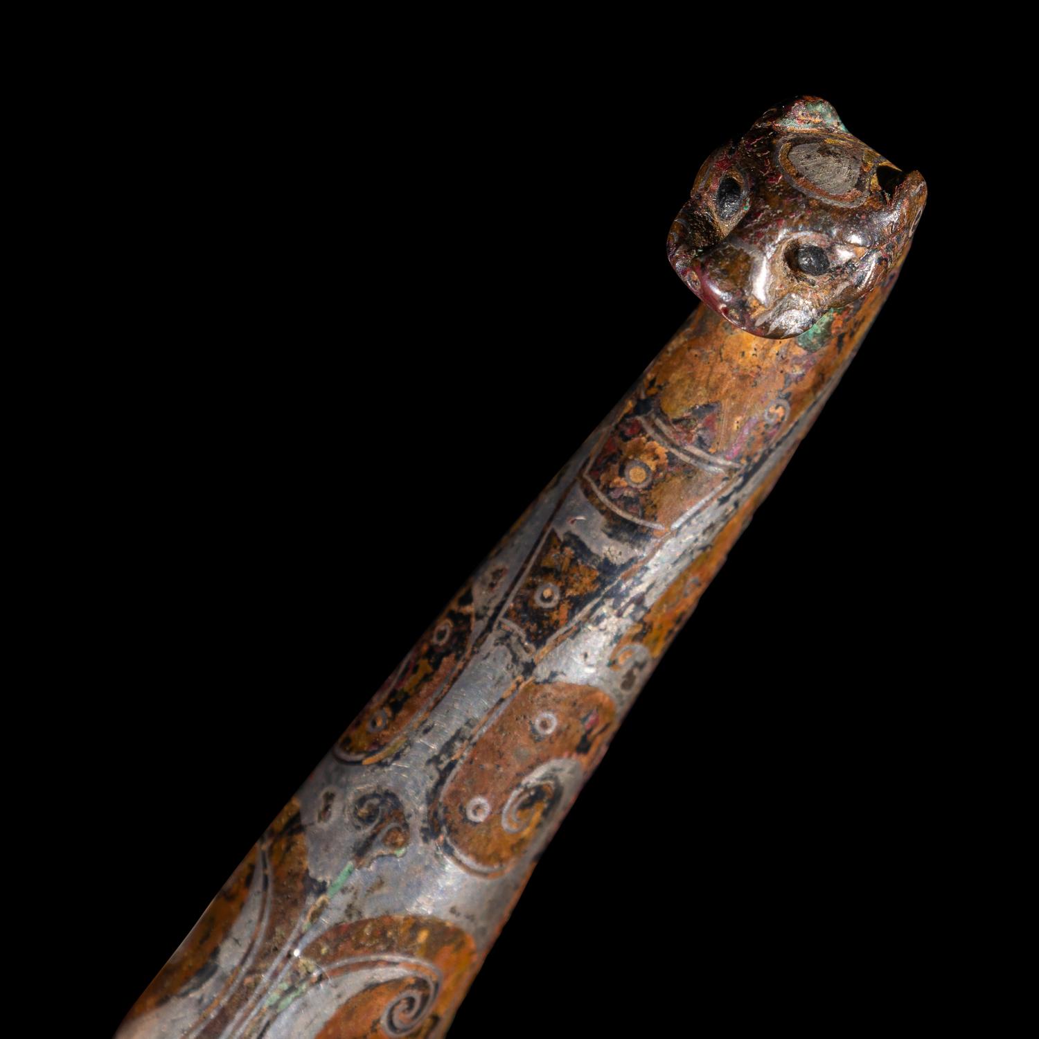 Two Chinese Silver Inlaid Bronze 'Tiger' Belt Hooks, Warring States Period-Qin Dynasty 戰國-秦 虎首錯金銀帶 鉤 兩件