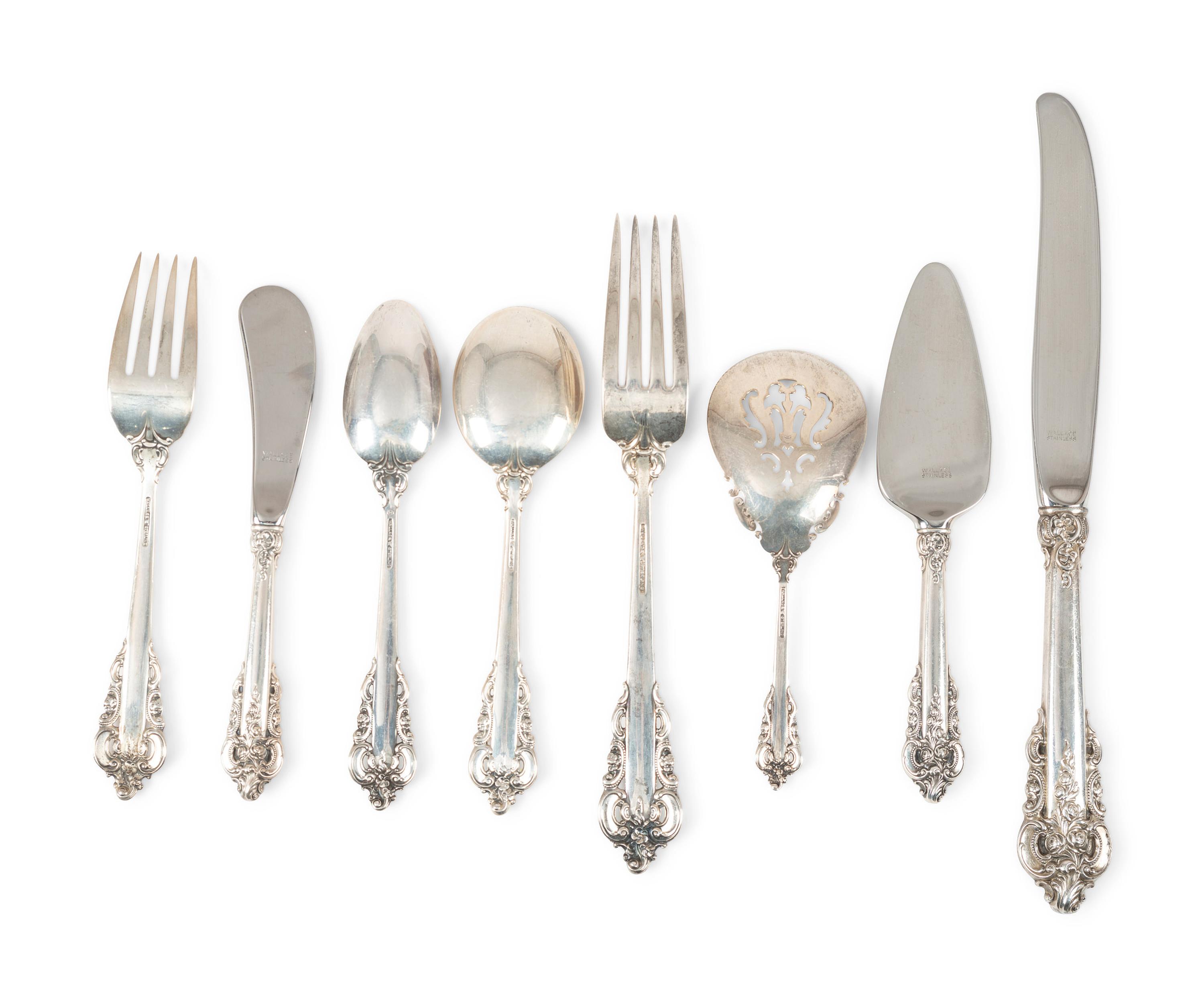 A Wallace 'Grand Baroque' Silver Flatware Service