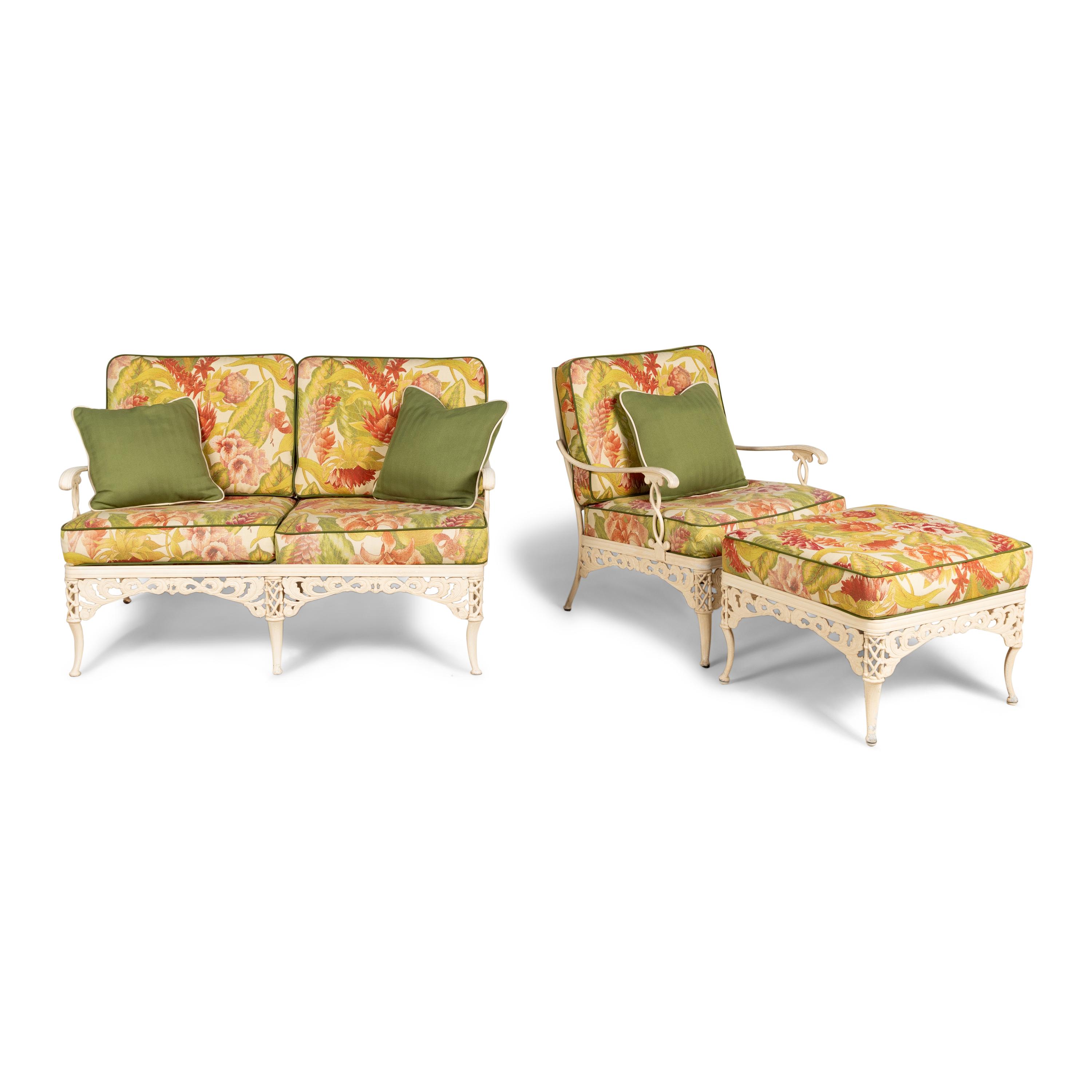 A Brown-Jordan Elegance Garden Furniture Suite