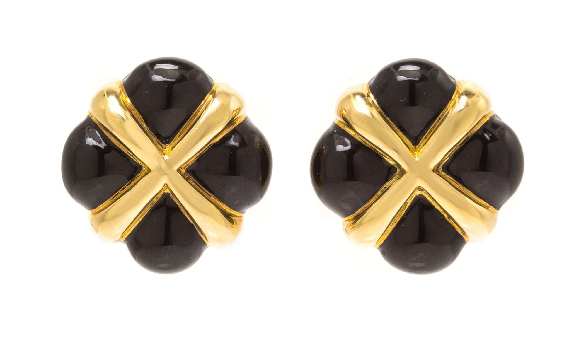 A Pair of 18 Karat Yellow Gold and Enamel Earclips, David Webb, 13.90 dwts.
