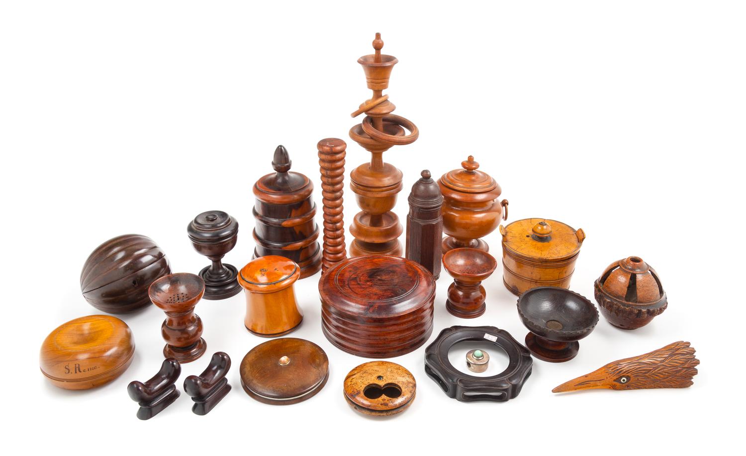 Twenty-One English Treen Table Articles Height of tallest 8 1/2 inches. — 19TH CENTURY
