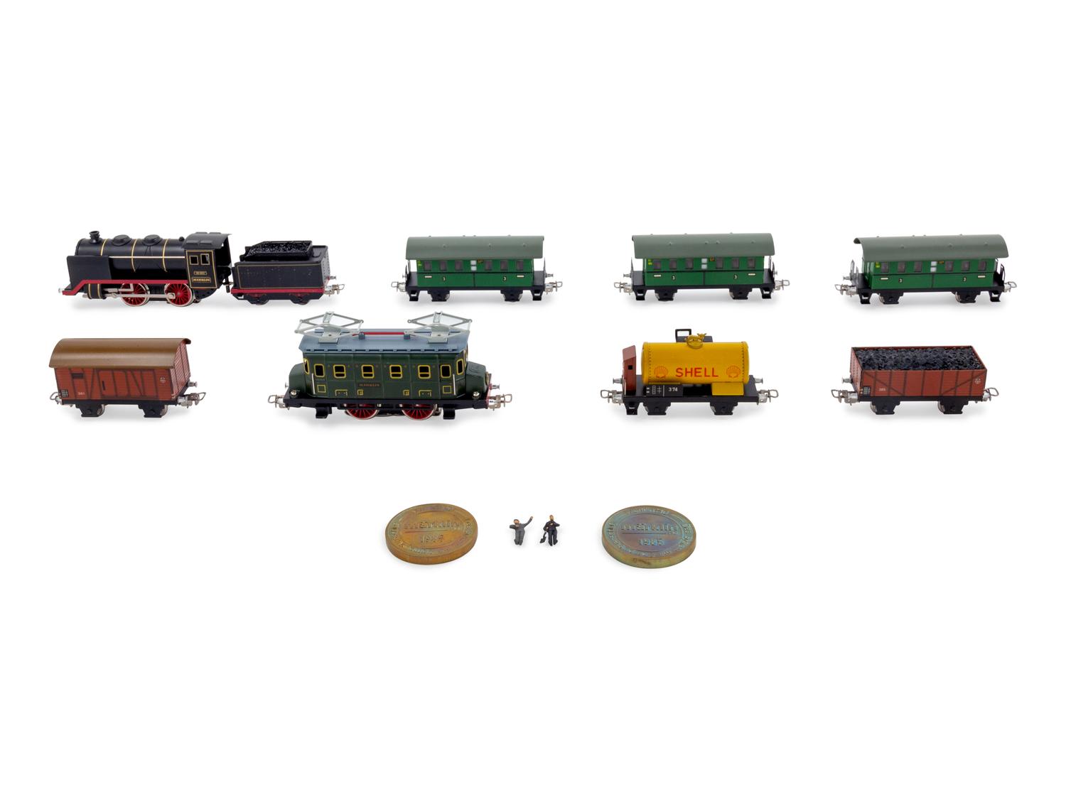 A Factory Boxed Marklin: 50th Anniversary Polychrome HO-Gauge Commemorative Set