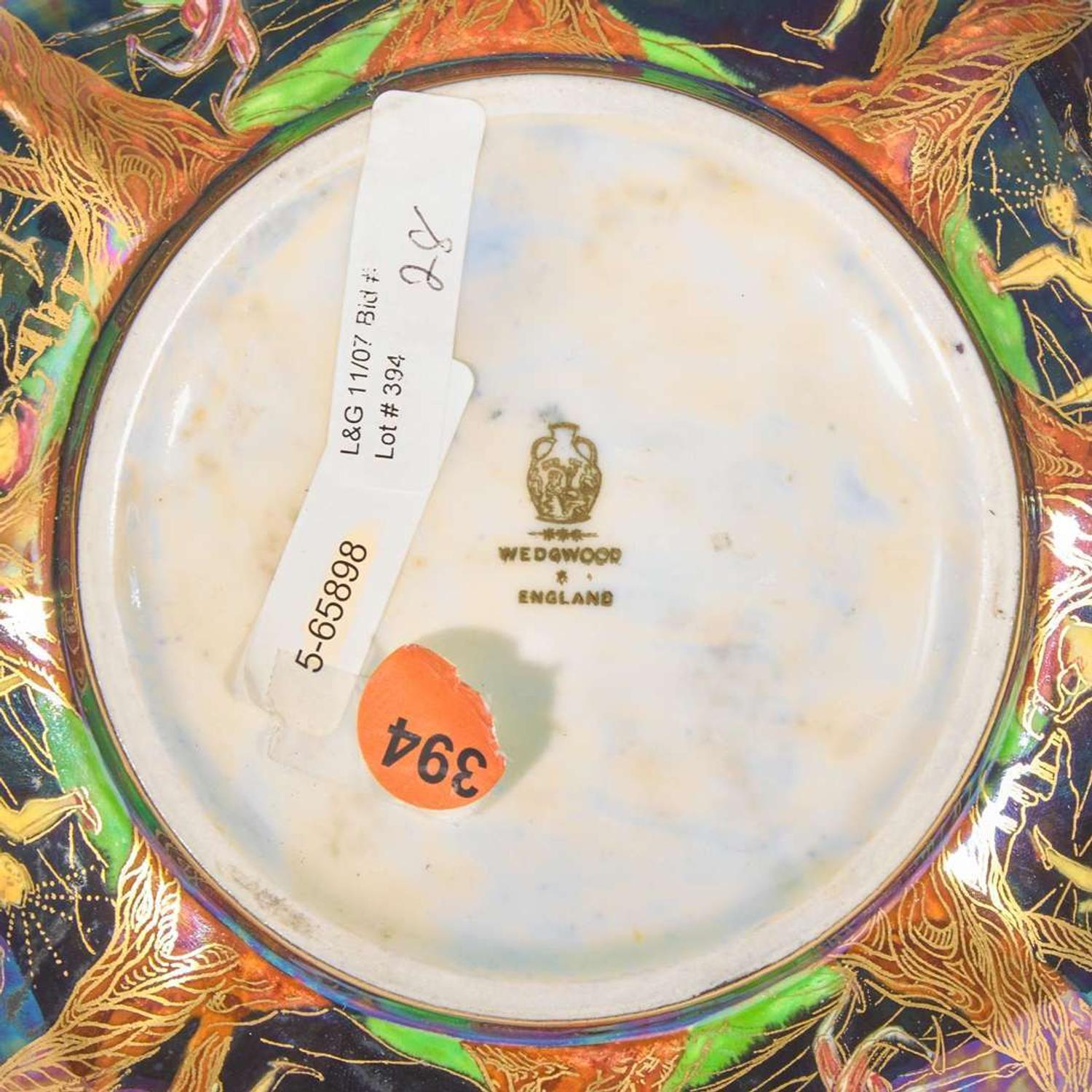 A Wedgwood Fairyland Lustre Octagonal Bowl UK, circa 1925