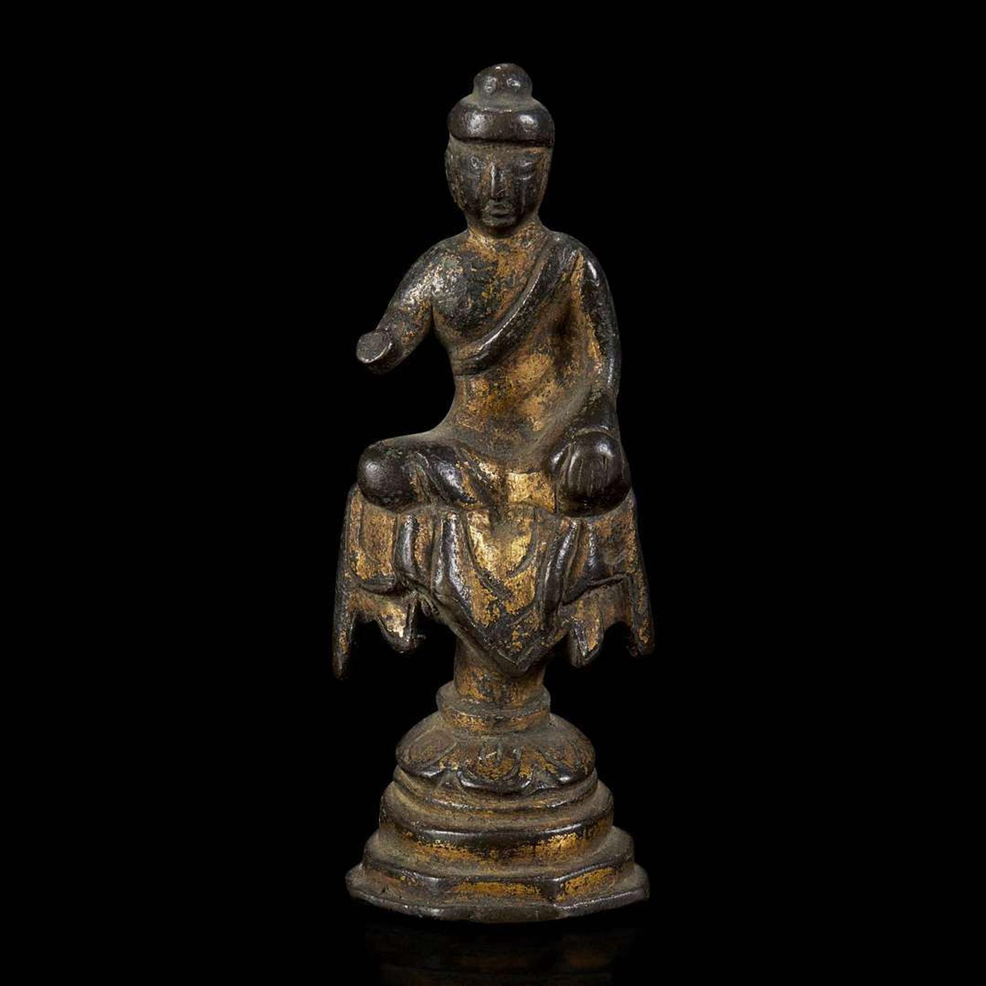 A small gilt bronze figure of a seated Buddha 铜鎏金佛造像一尊 Possibly Tang dynasty ??