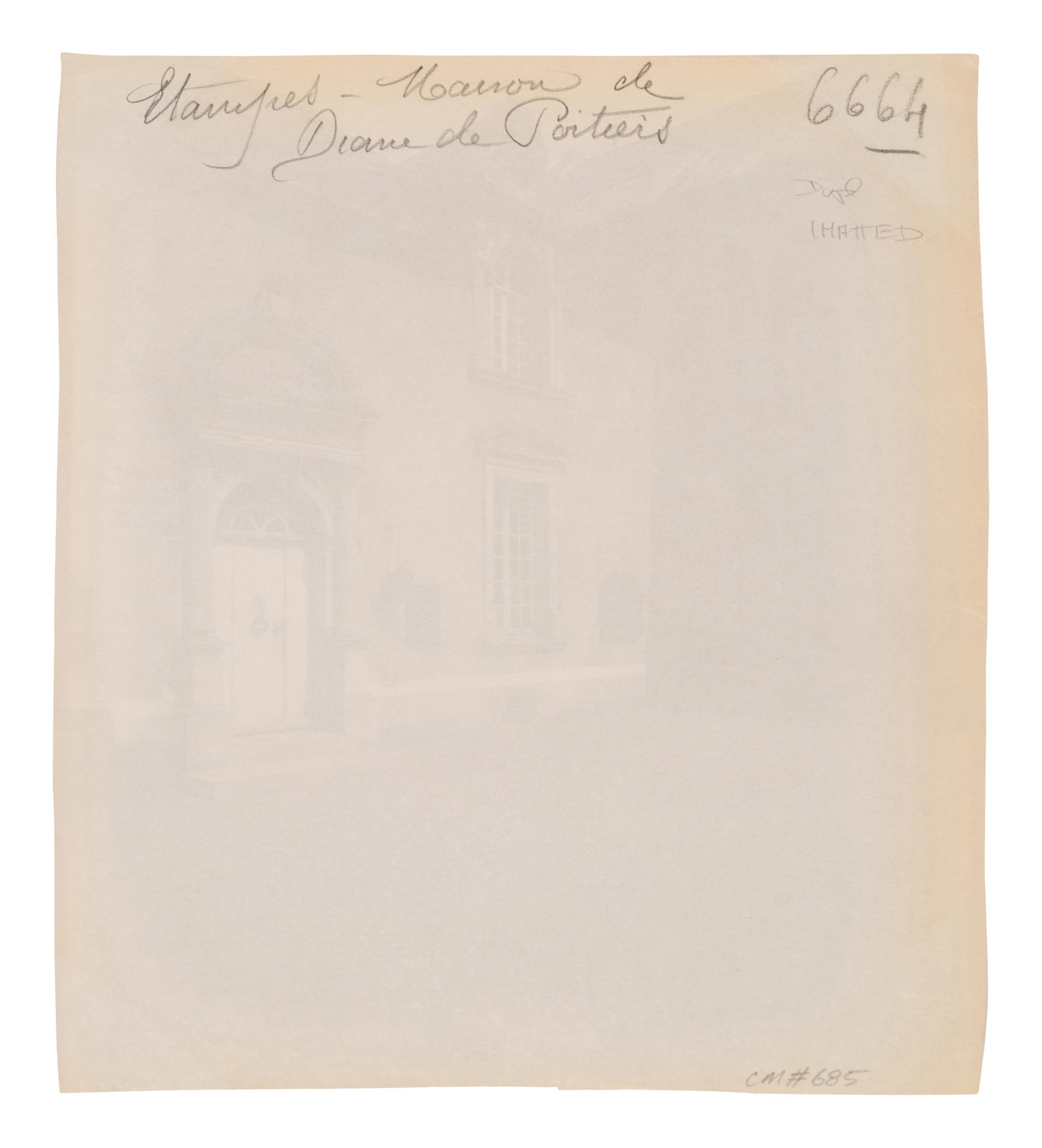 A group of four photographs ( Ètampes - maison de Diane de Poitiers , 1907; Presbytère de Saint-Sulpice, rue de Vaugirard 50 , 1900; Oratoire Marie de M é dicis, Petit Luxembourg , 1903; Fontaine de Joyeuse, 41 rue de Turenne, 3e arrondissement, 1901)