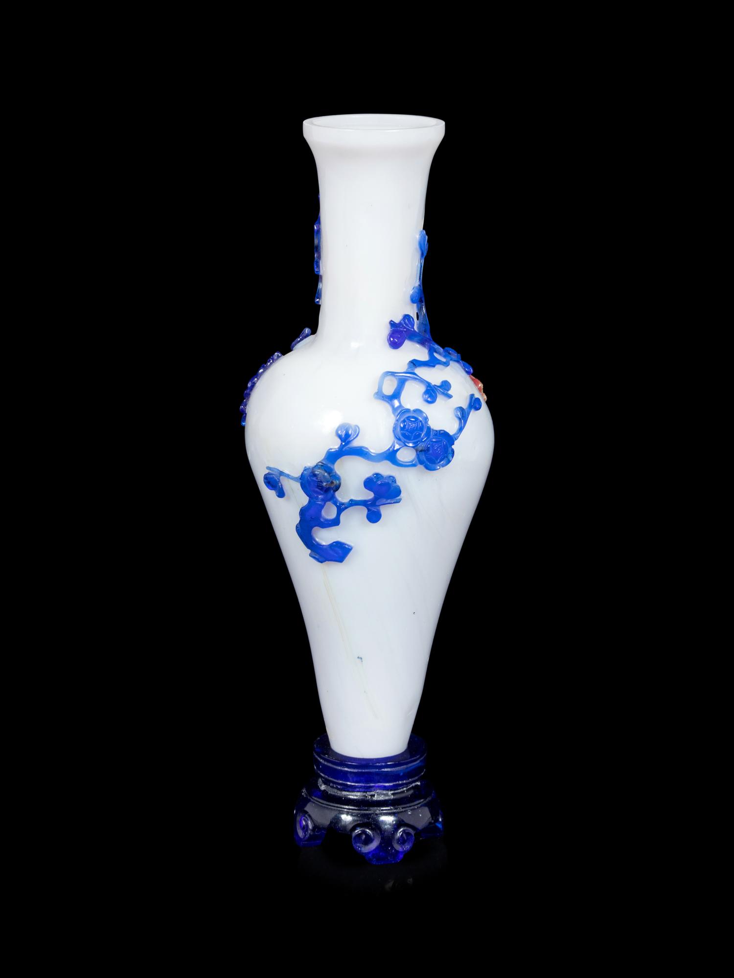 An Unusual Chinese Red, Blue, and Yellow Overlay Semi-Opaque White Glass Amphora Vase and Stand