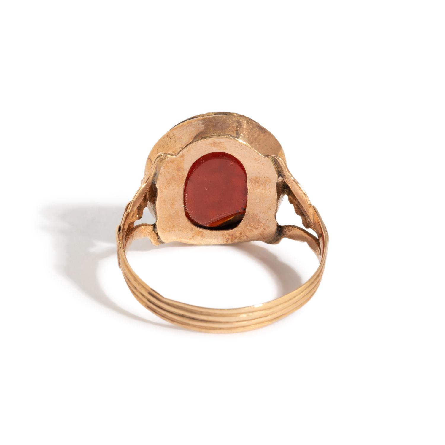 A Roman Carnelian Ring Stone with the Goddess Minerva Pallas — Set in a gold ring