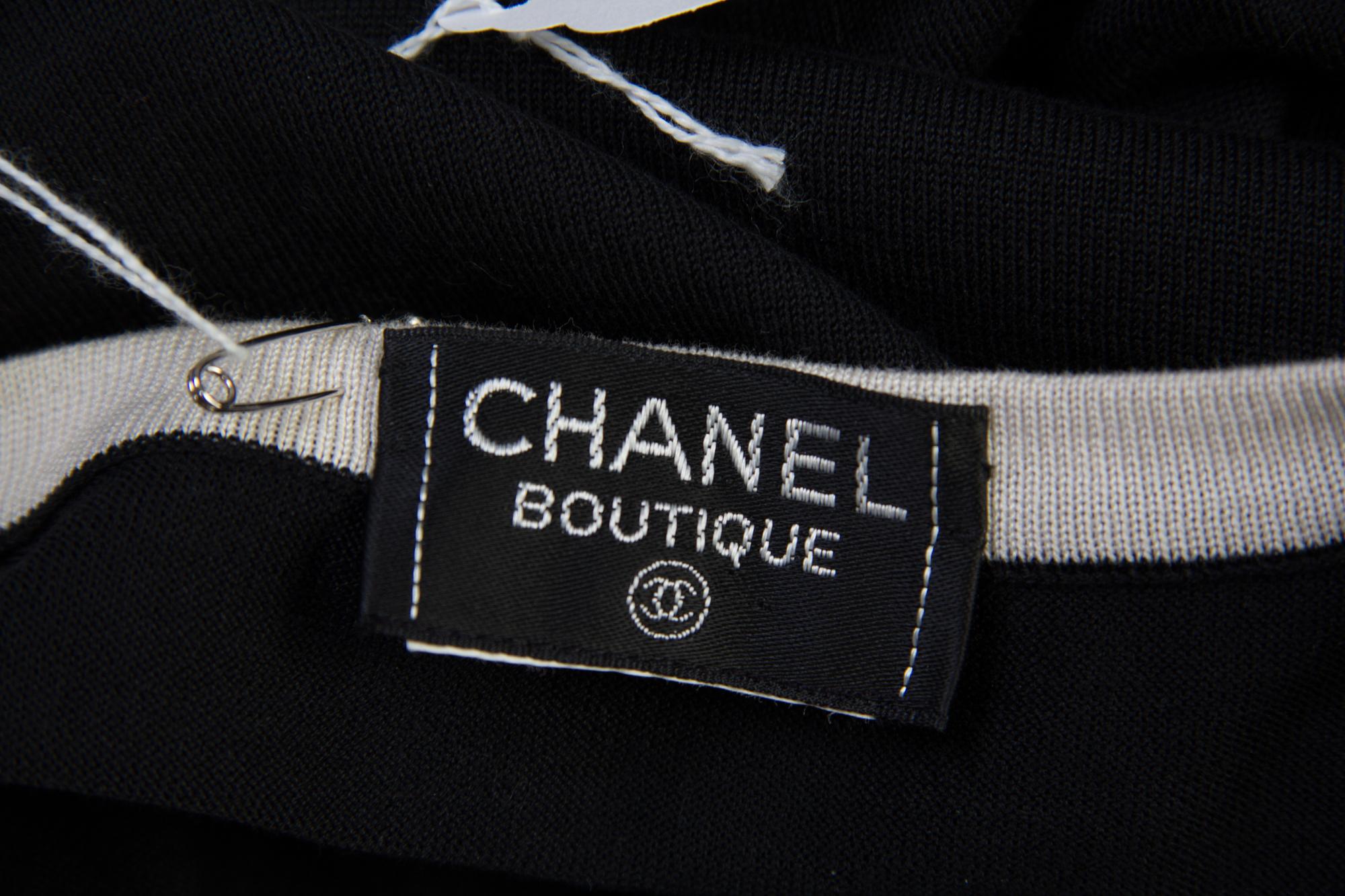 A Chanel Black Cotton Twin Set, Size 40.