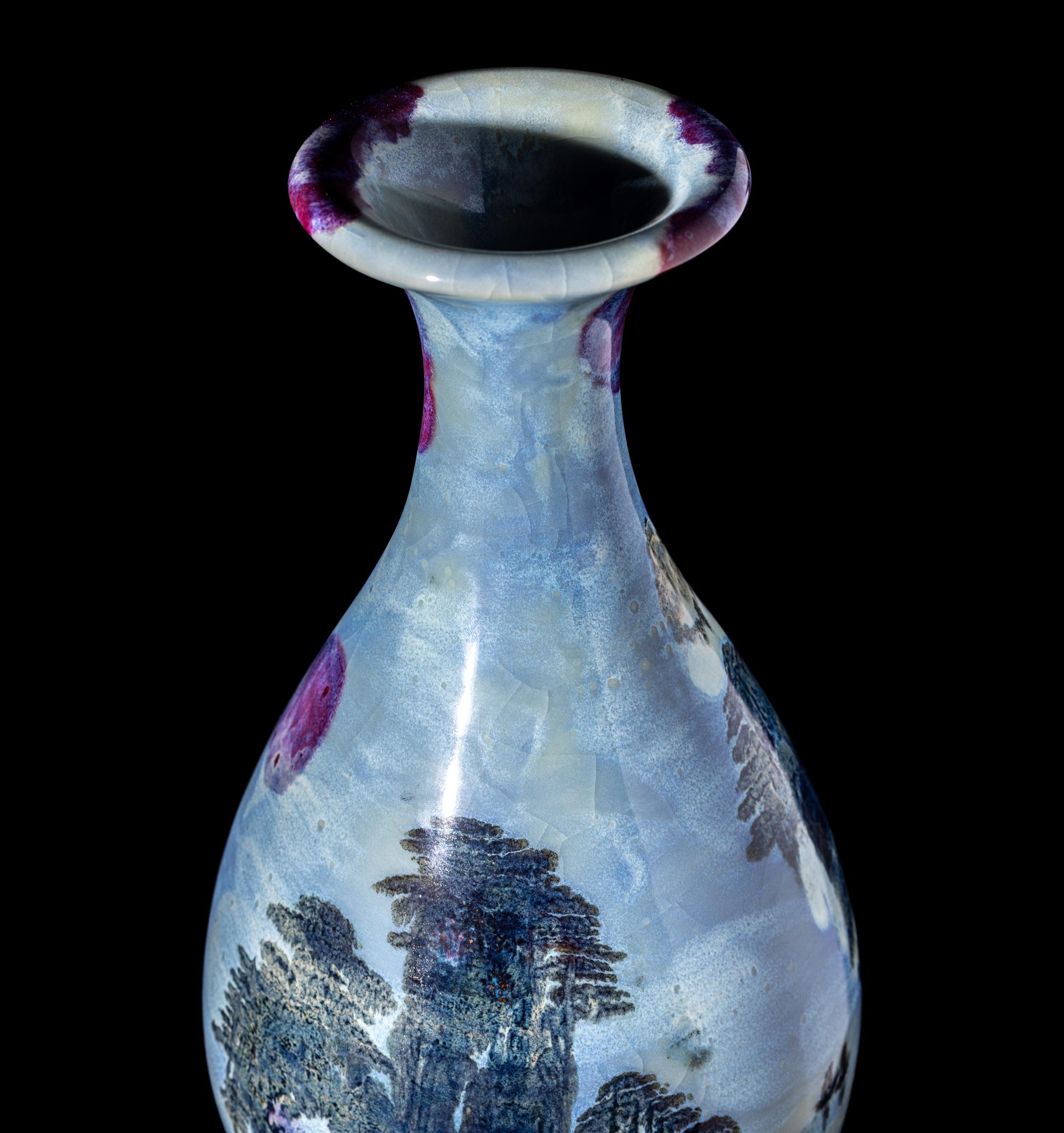 A Chinese Painted Porcelain Vase