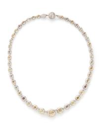 COLORED DIAMOND AND DIAMOND NECKLACE