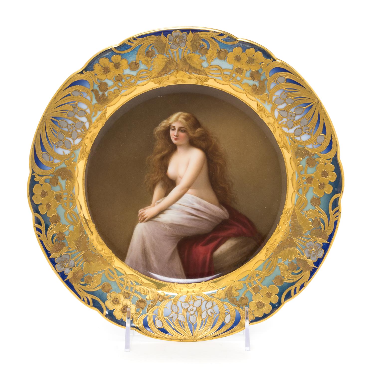 A Vienna Porcelain Cabinet Plate Diameter 9 3/4 inches.