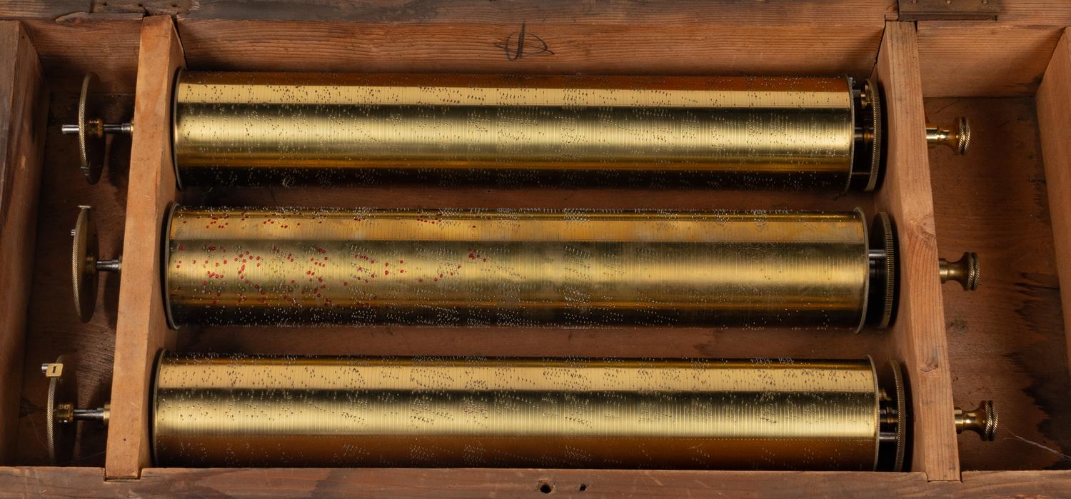 An Interchangeable Organocleide Mandoline Music Box by B.A. Bremond