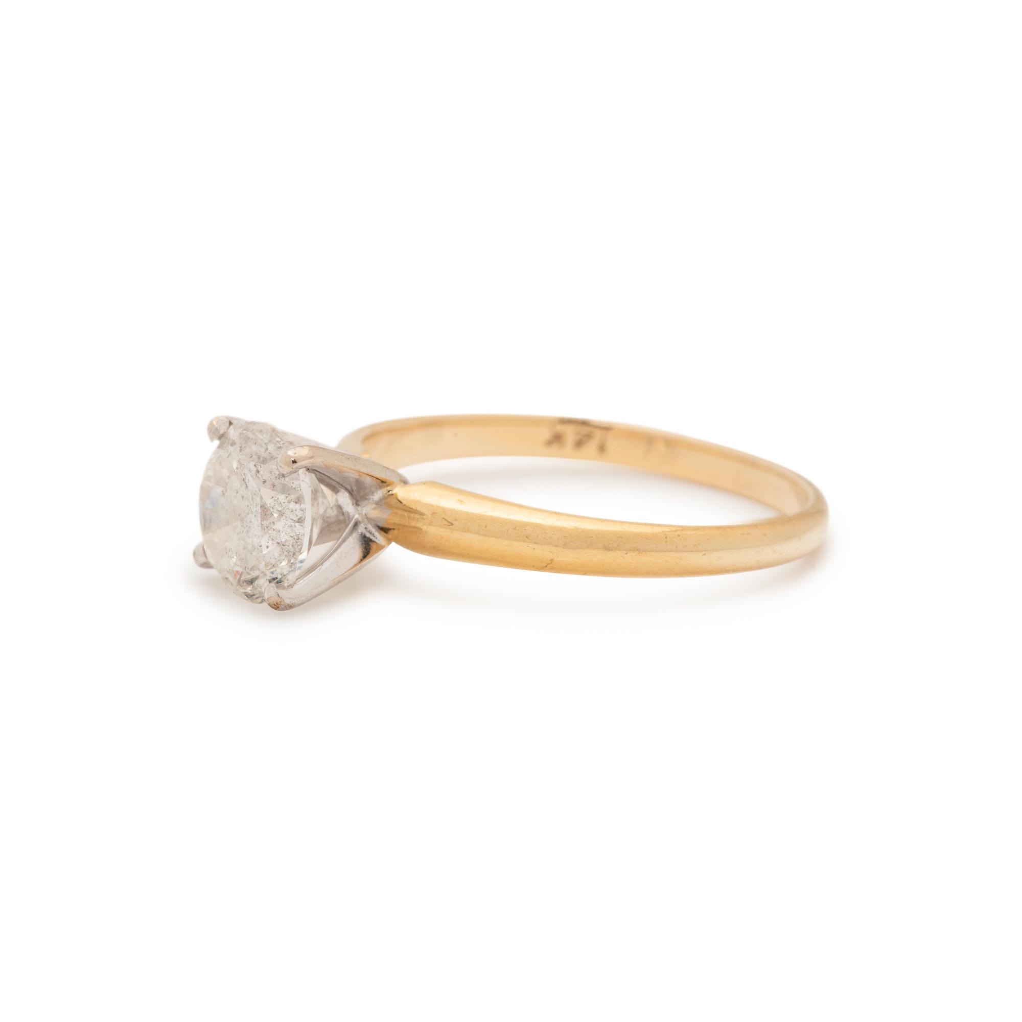 DIAMOND RING