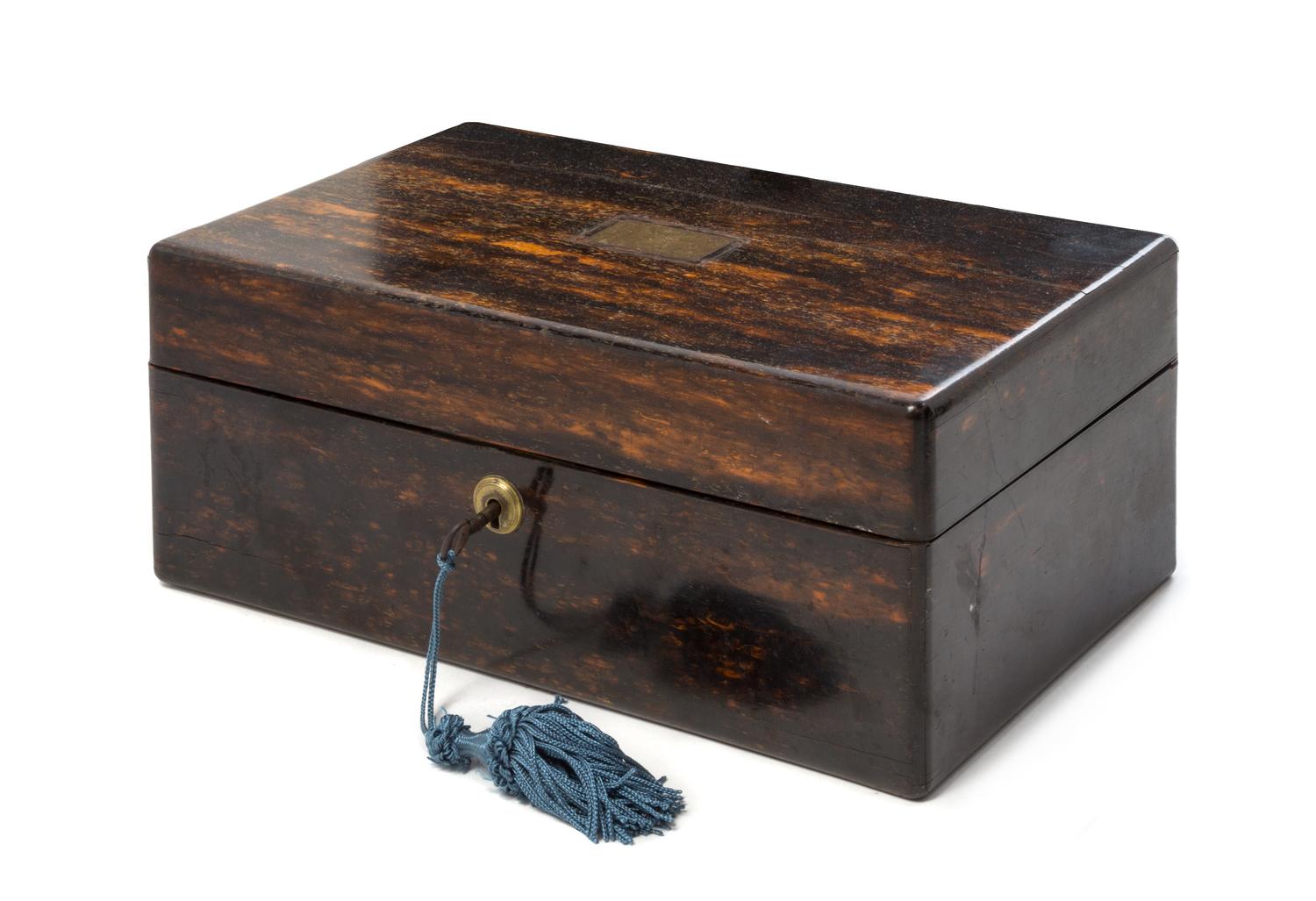 A Rosewood Travel Case Length 12 inches.