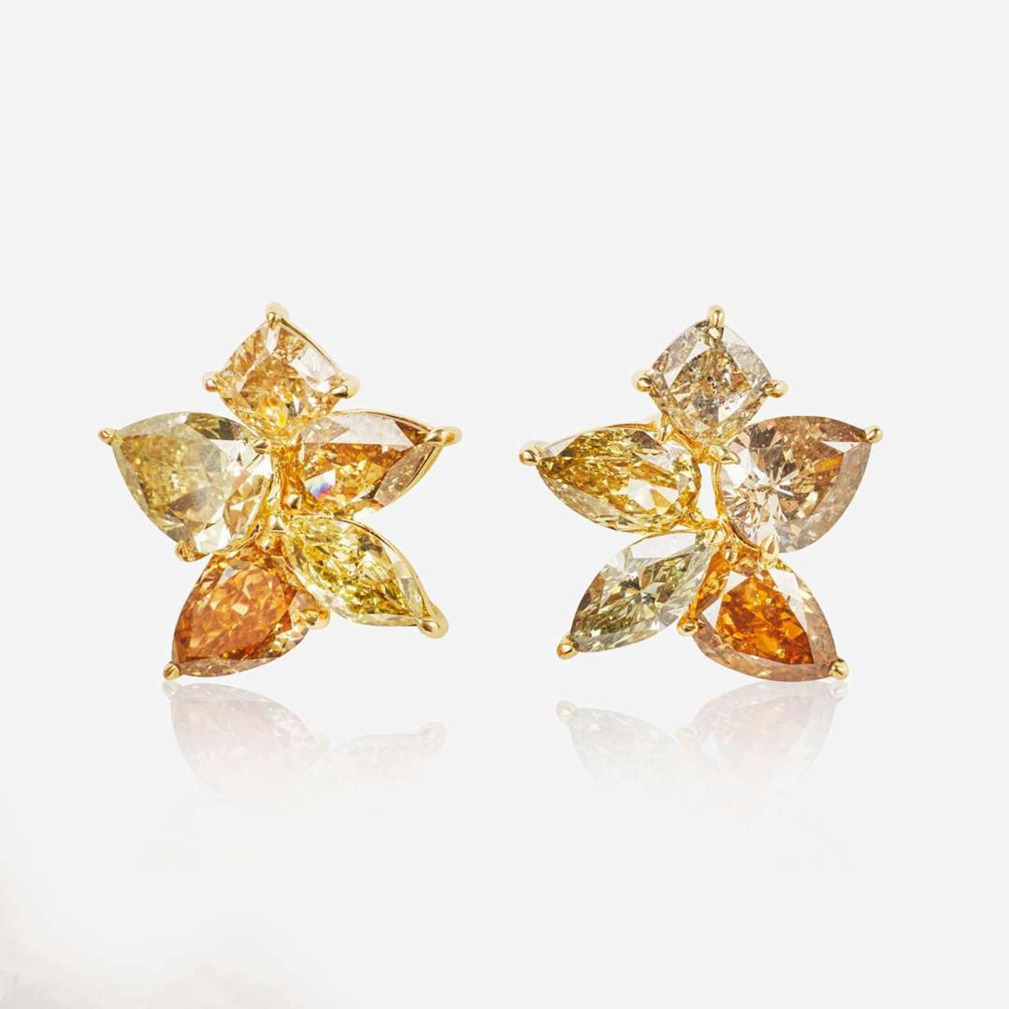 A Pair of 18K Yellow Gold and Diamond Earrings