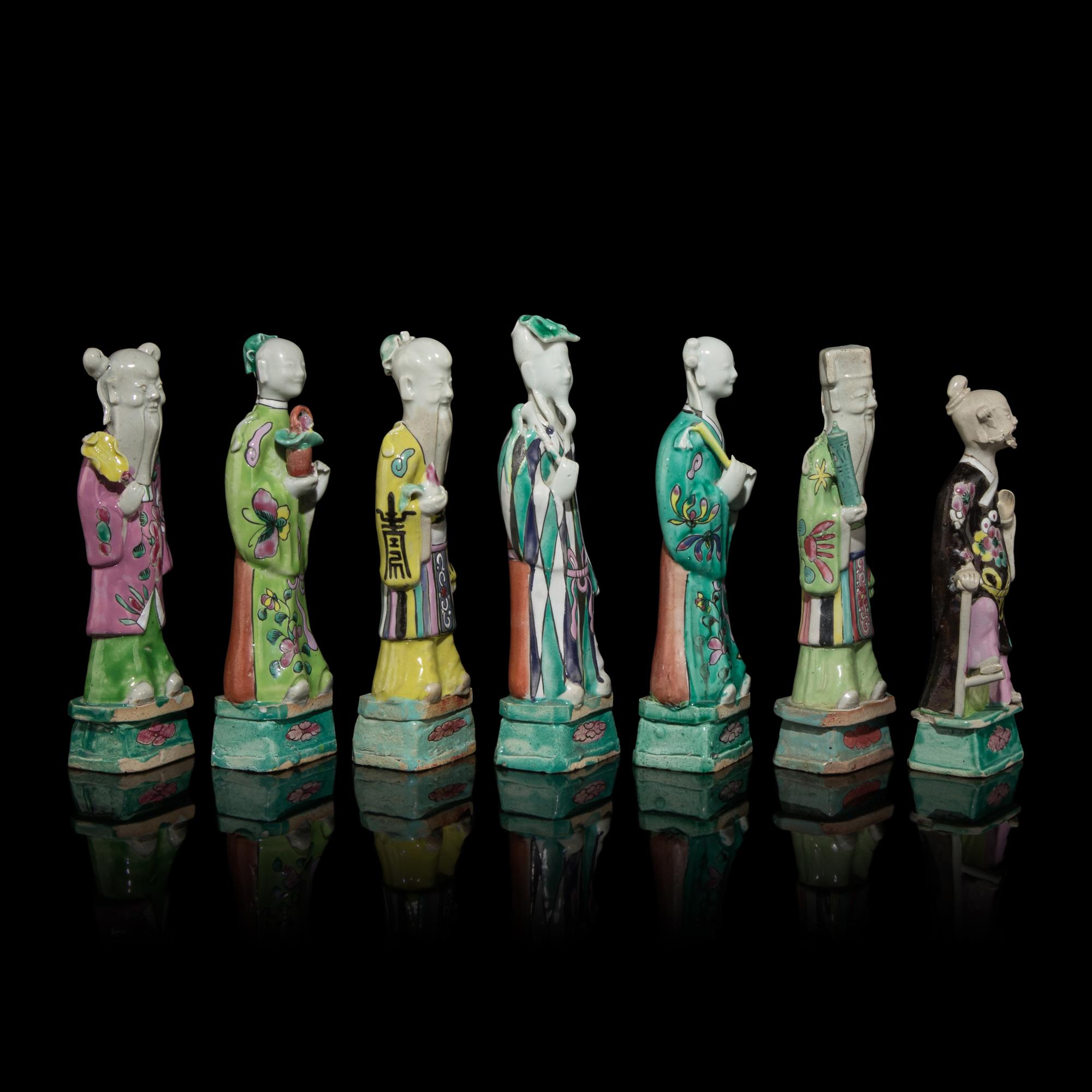 Seven Chinese Famille Rose Porcelain Figures of Daoist Immortals, 19th-20th Century 晚清-民國 粉彩神仙像一組七件
