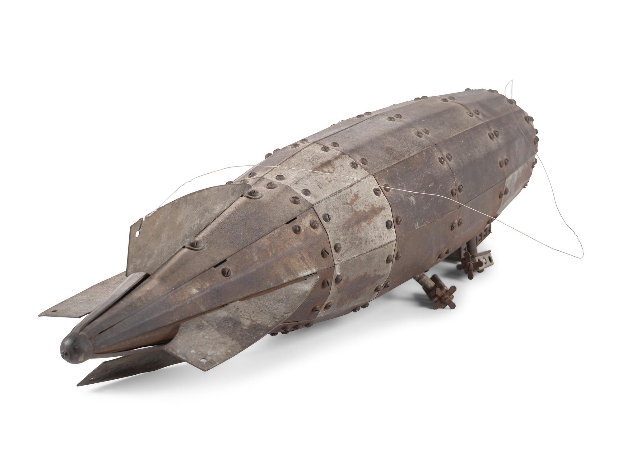 A Scratch-Made Zeppelin or Dirigible Model
