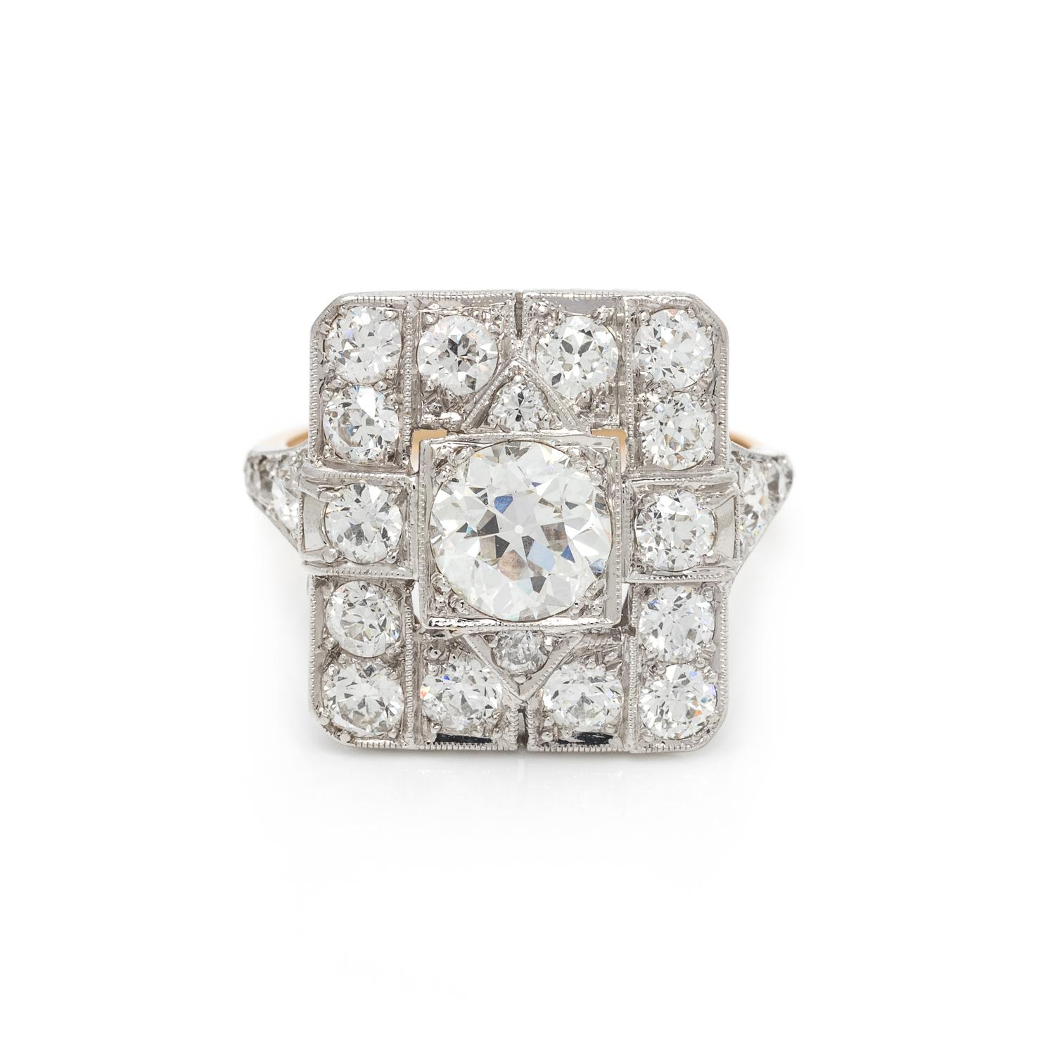 DIAMOND RING