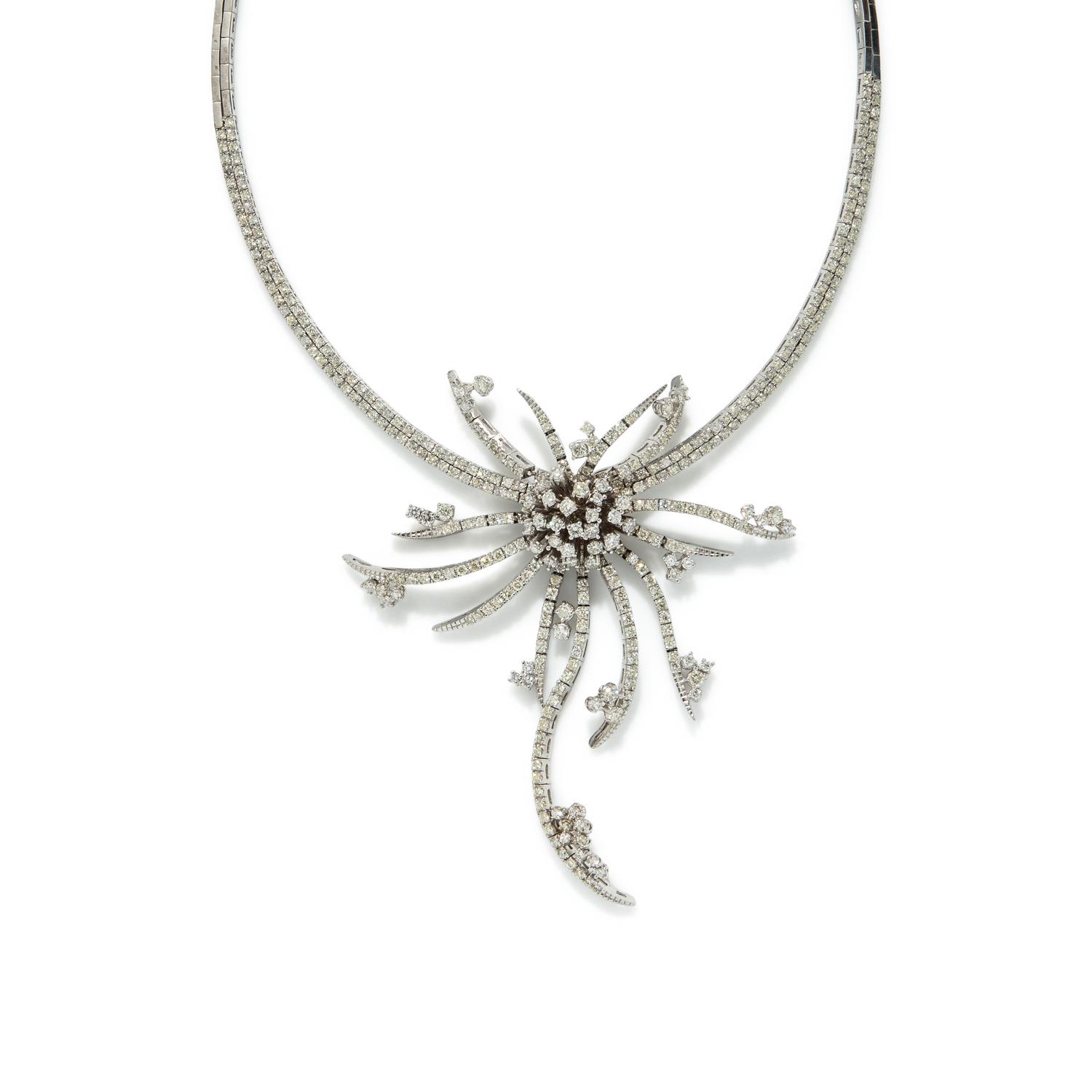 DIAMOND AND WHITE GOLD FLOWER NECKLACE
