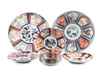 Six Imari Porcelain Articles