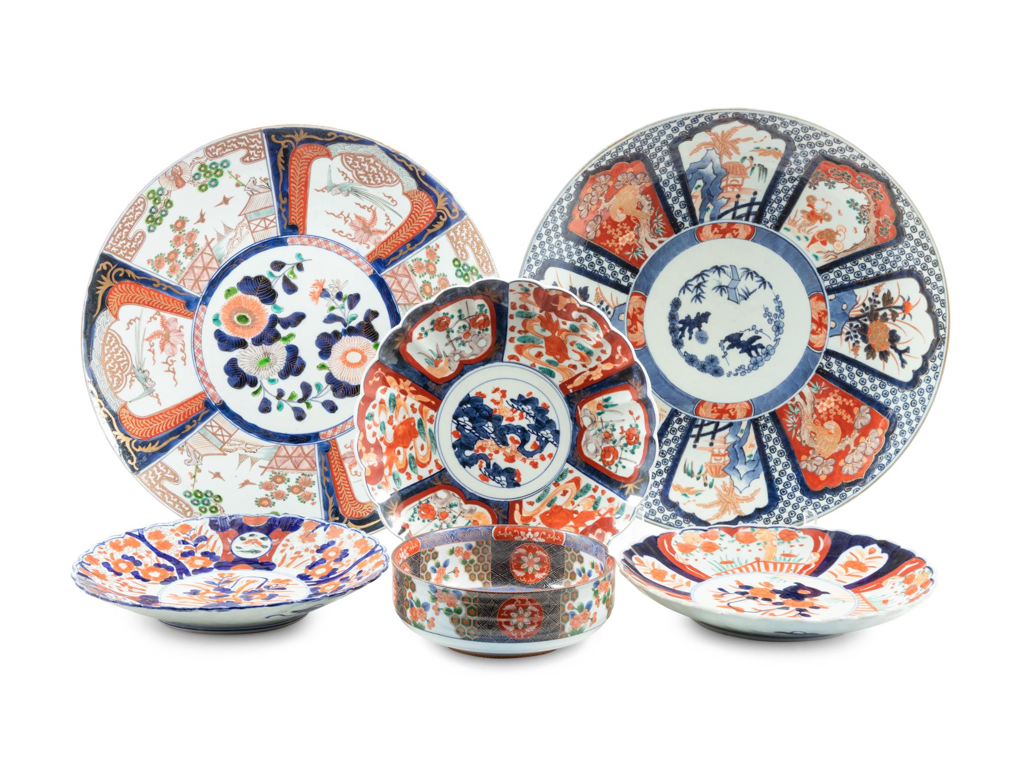 Six Imari Porcelain Articles