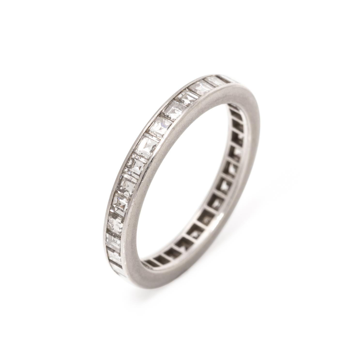 DIAMOND ETERNITY BAND