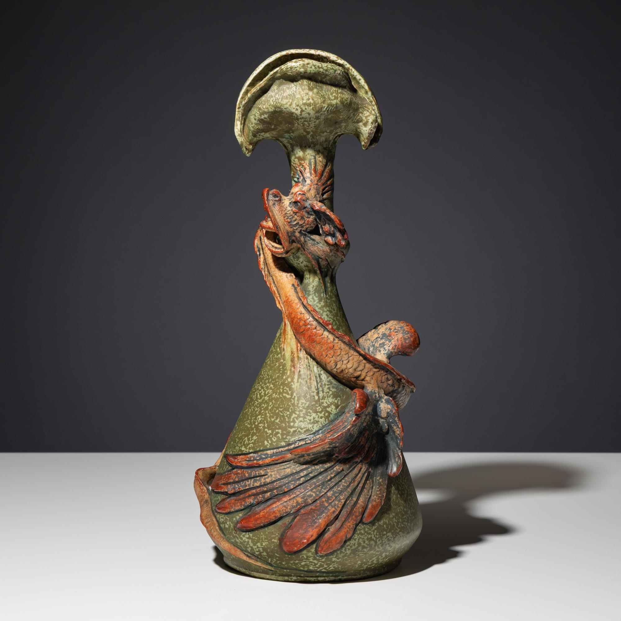 "Feathered Dragon / Winged Saurian" Amphora vase Riessner, Stellmacher & Kessel, Turn-Teplitz, Bohemia, c. 1900