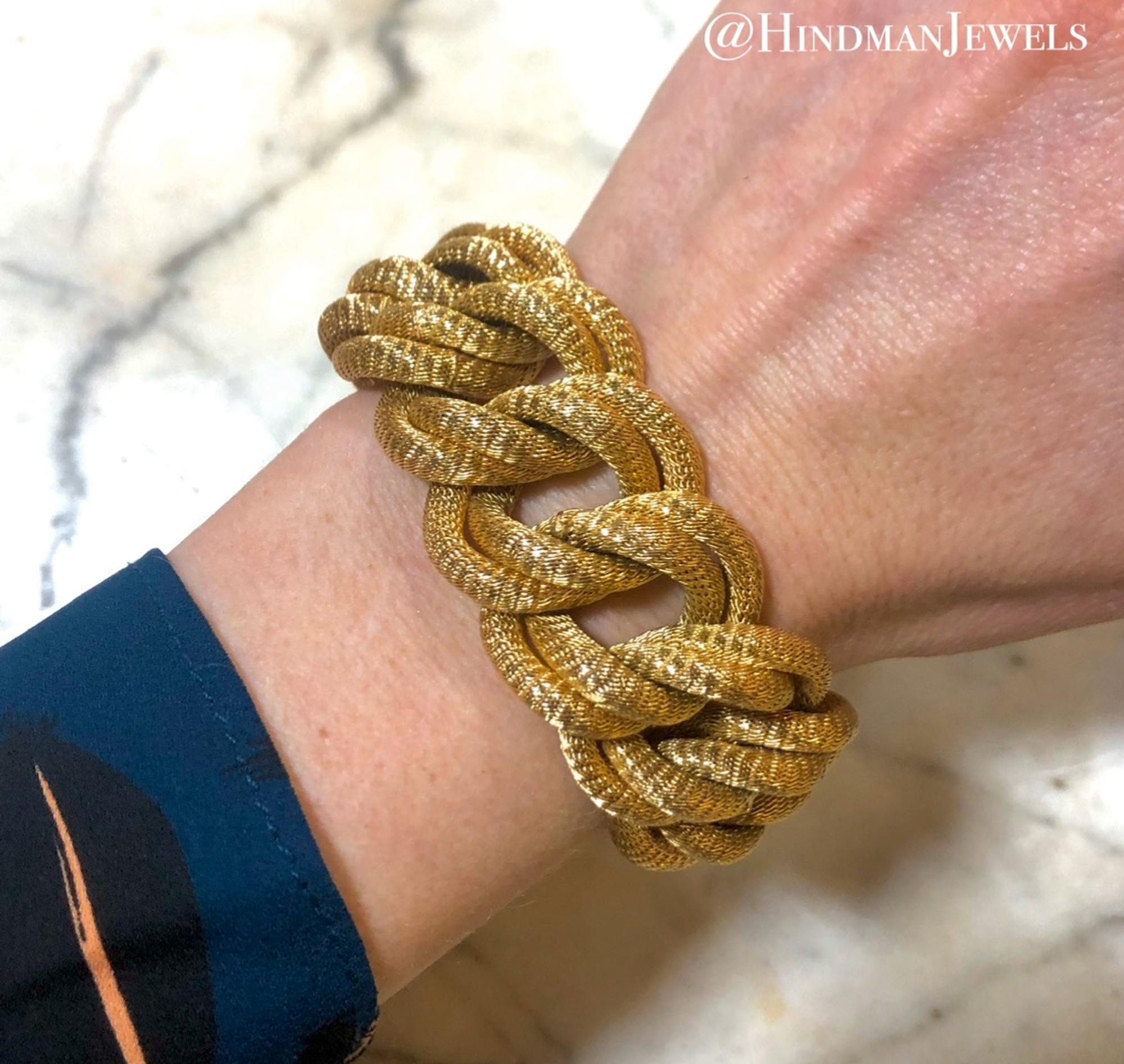 YELLOW GOLD BRACELET