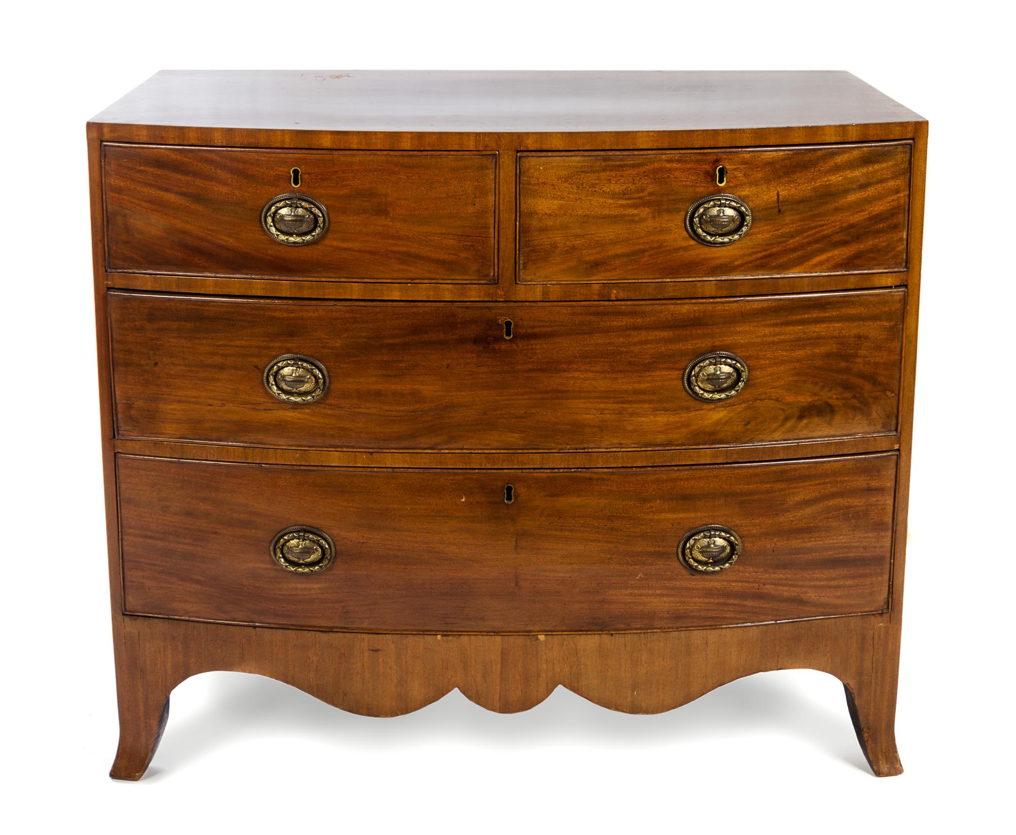 A George III Mahogany Chest of Drawers Height 30 1/2 x width 37 x depth 21 inches. — LATE 18TH/EARLY 19TH CENTURY