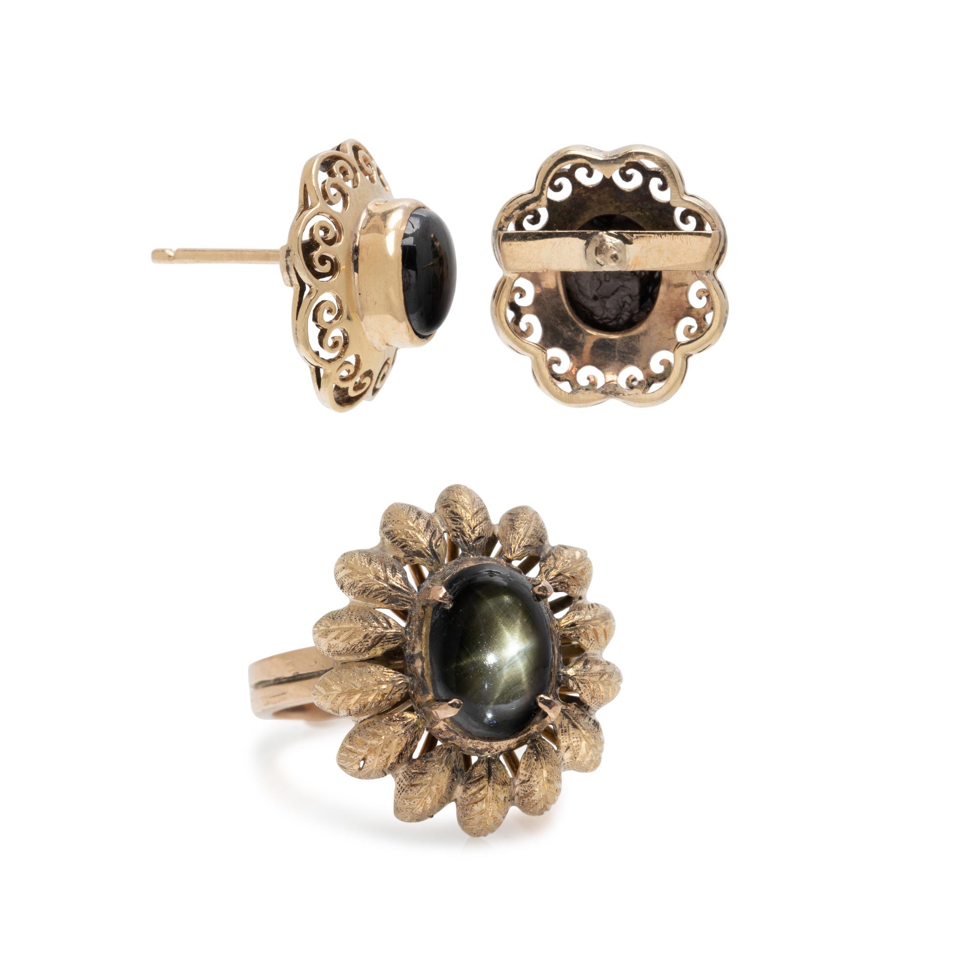 COLLECTION OF YELLOW GOLD AND BLACK STAR SAPPHIRE JEWELRY