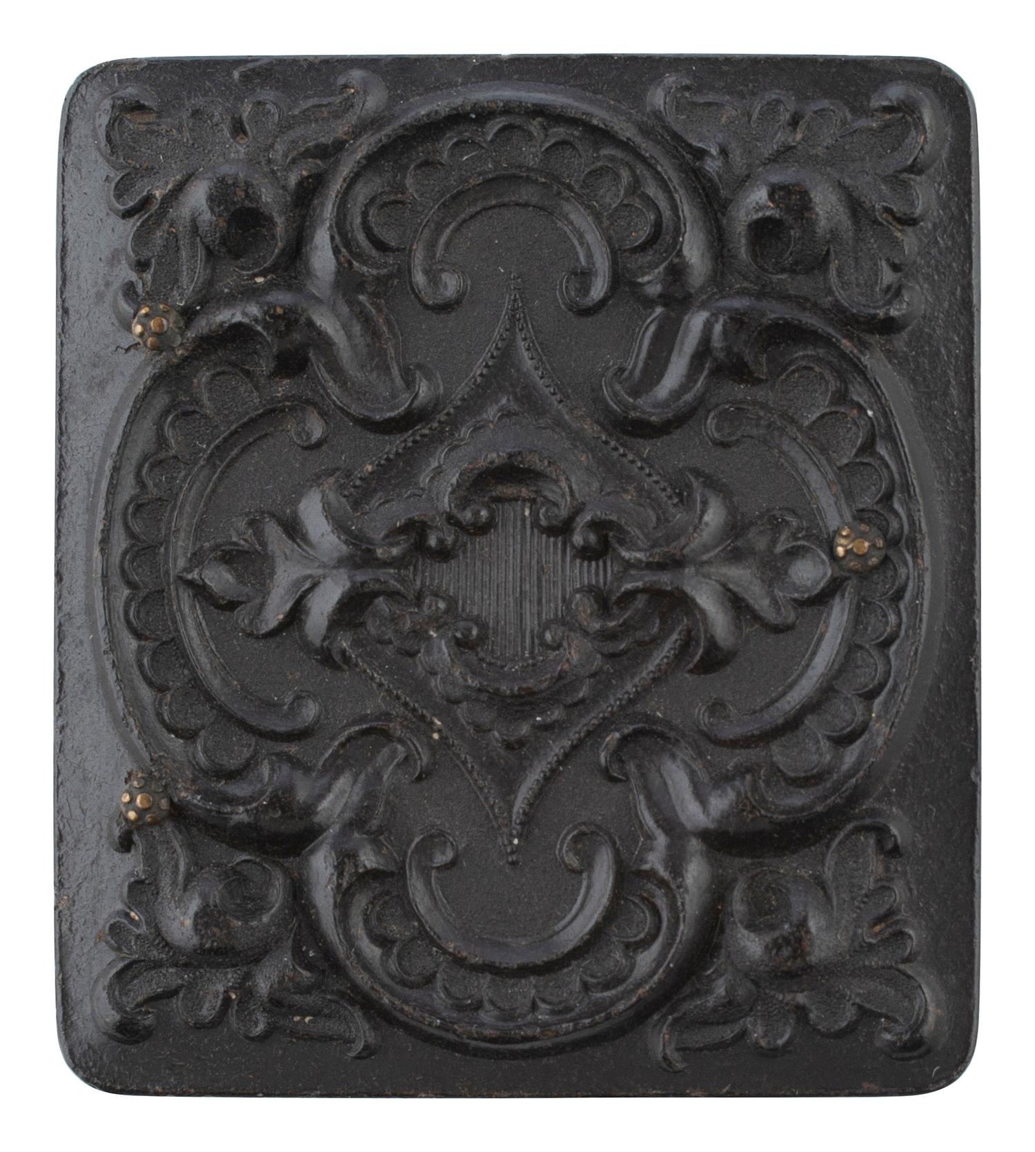 [CIVIL WAR]. Two sixteenth plate tintypes of Civil War NCO pards housed together in Union case.