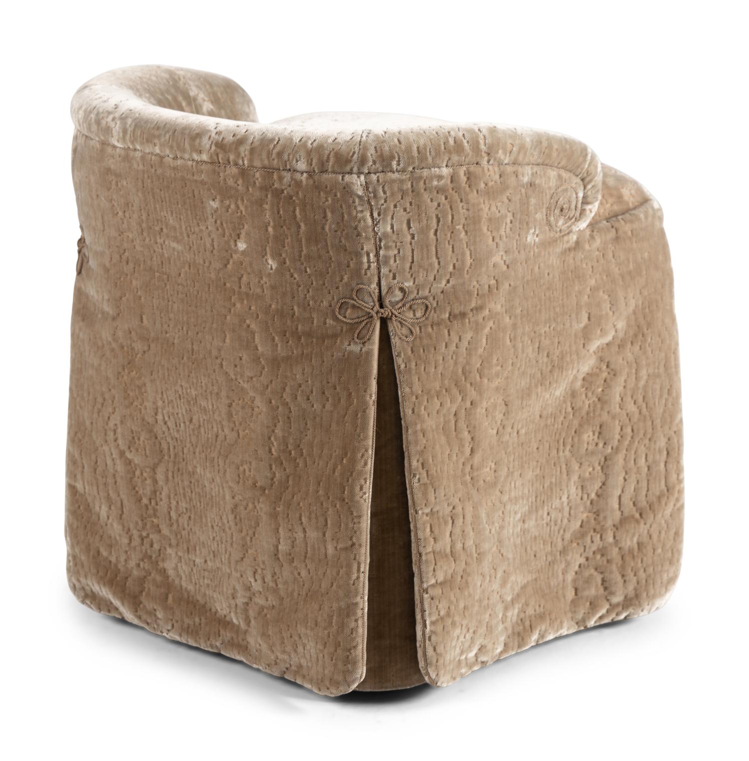 A Brusic Rose Velvet Upholstered Dressing Table Chair