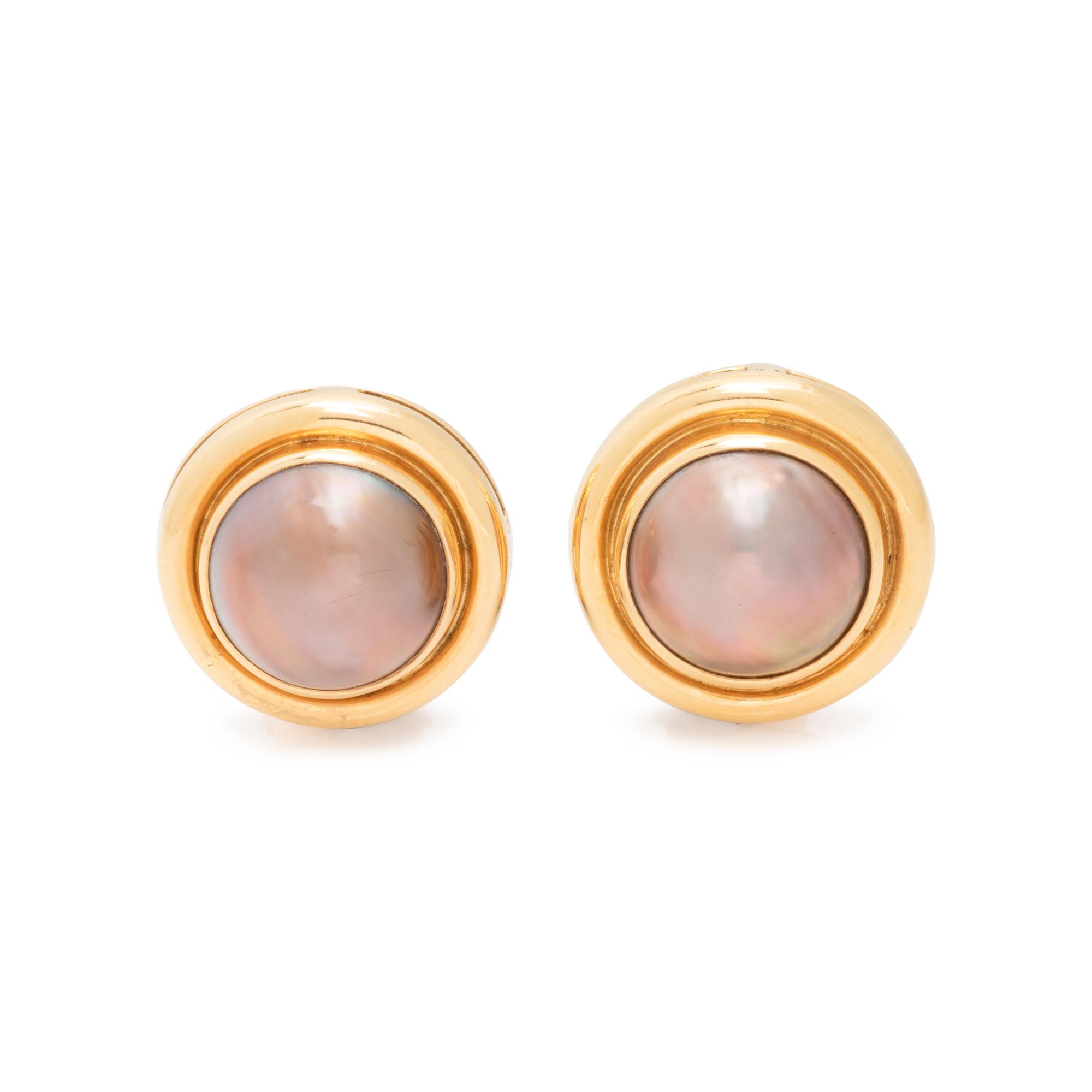 ELIZABETH LOCKE, YELLOW GOLD AND CULTURED MABE PEARL EARCLIPS