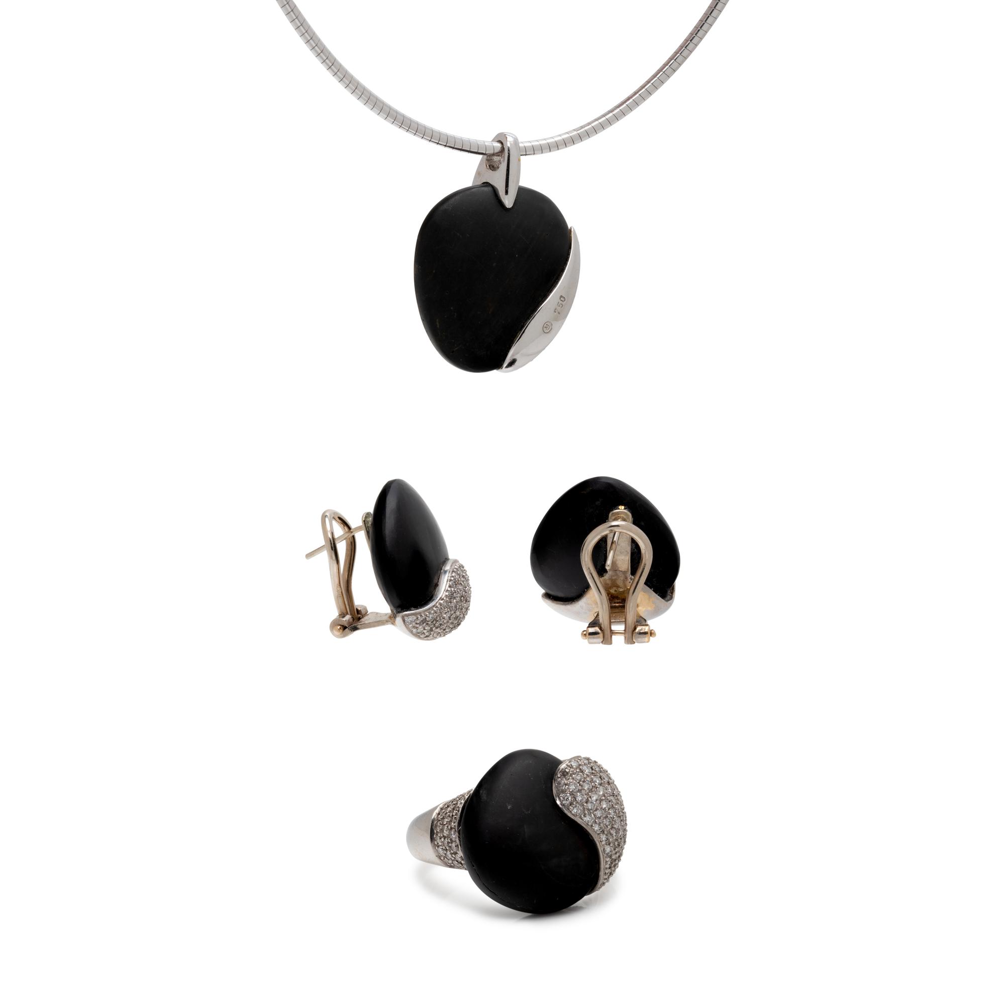 MOVADO, WHITE GOLD, PEBBLE AND DIAMOND SET